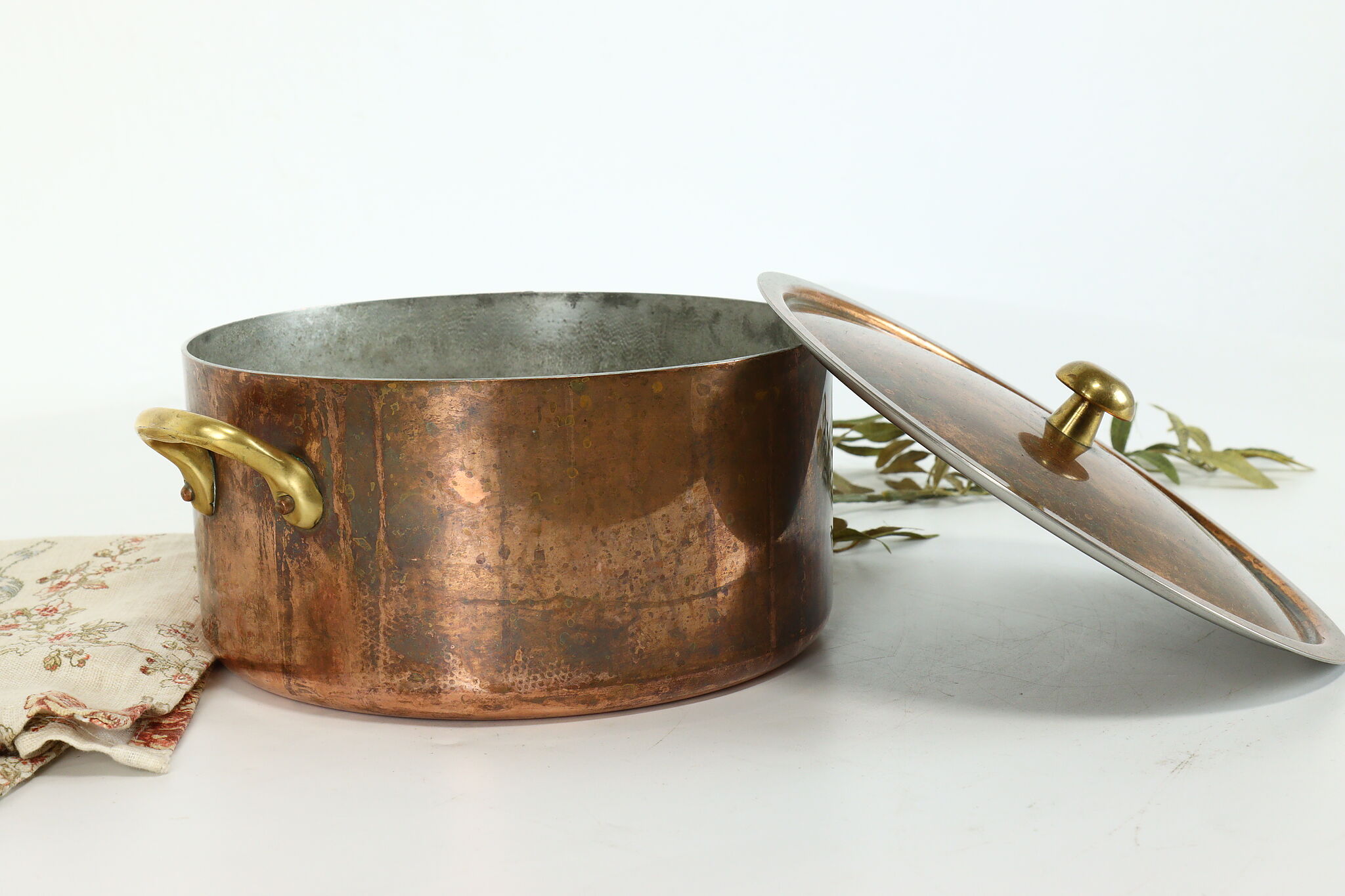 Copper Soup Pot Dutch Oven Brass Handles & Lid Antique WALDOW