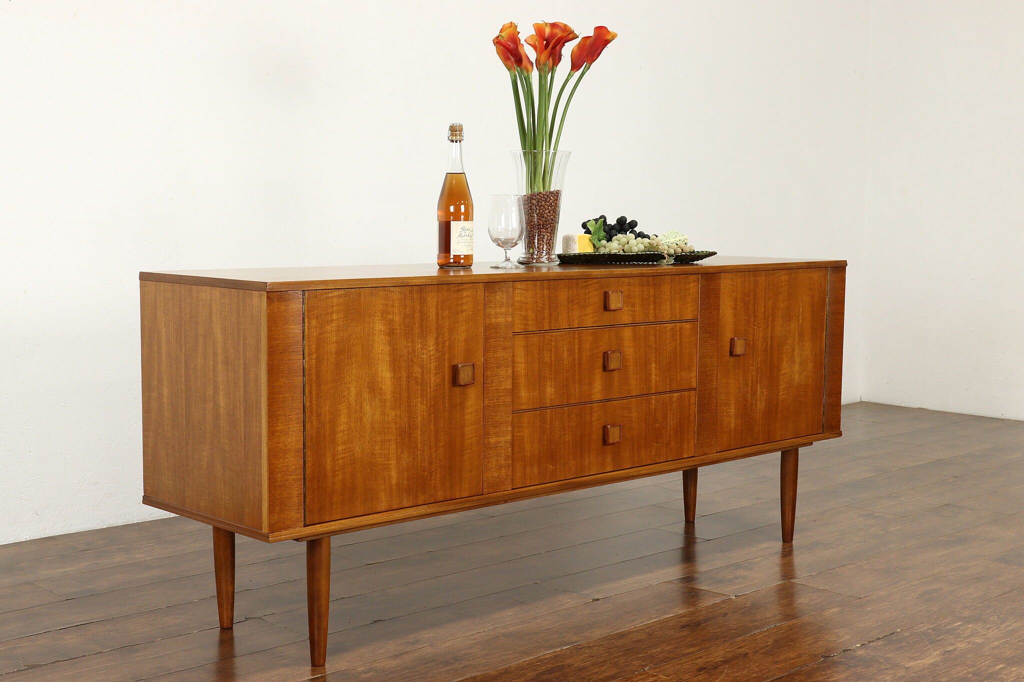 Midcentury Modern 60s Vintage Credenza or Sideboard, TV Glasgow