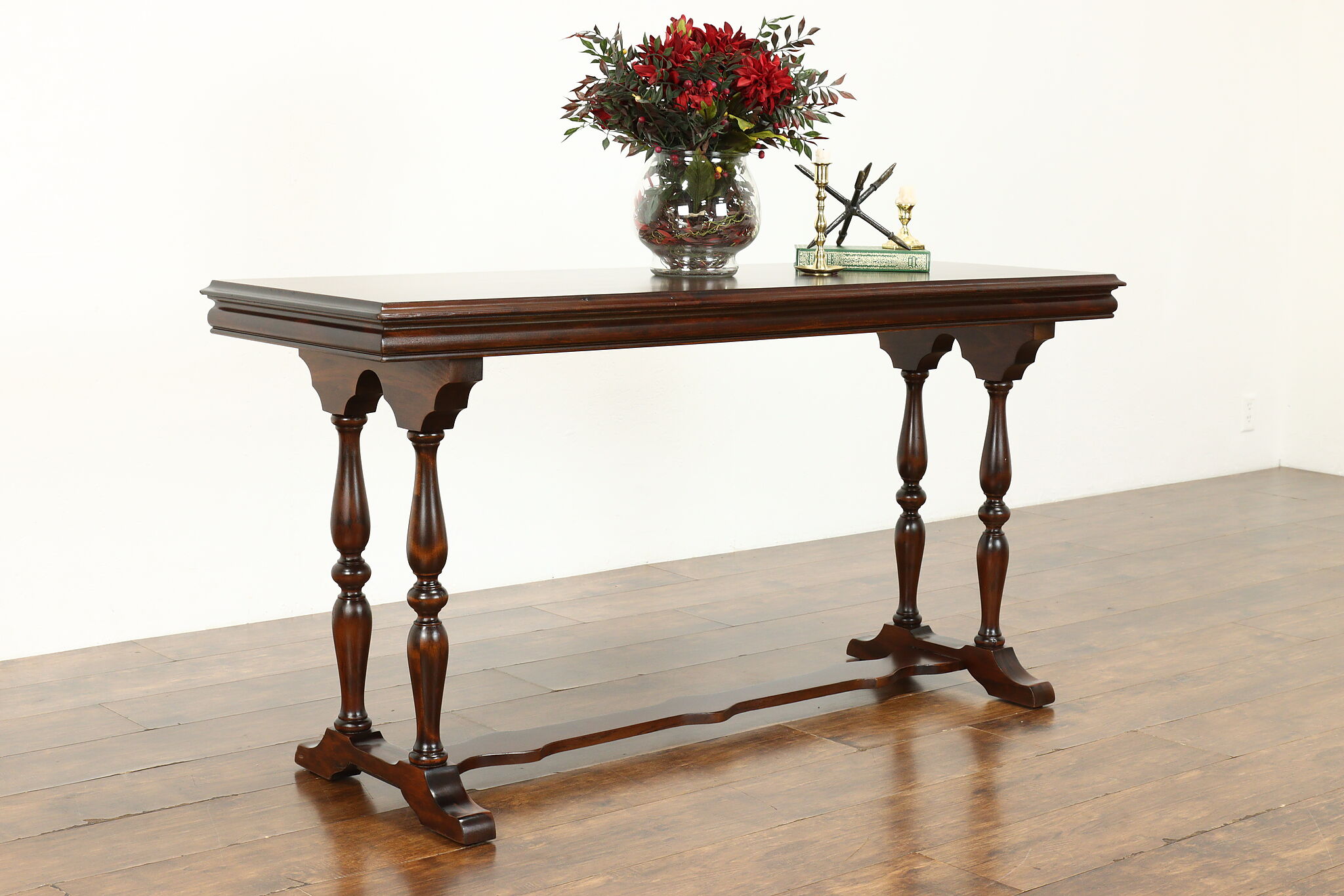 Traditional Antique Mahogany Sofa Table