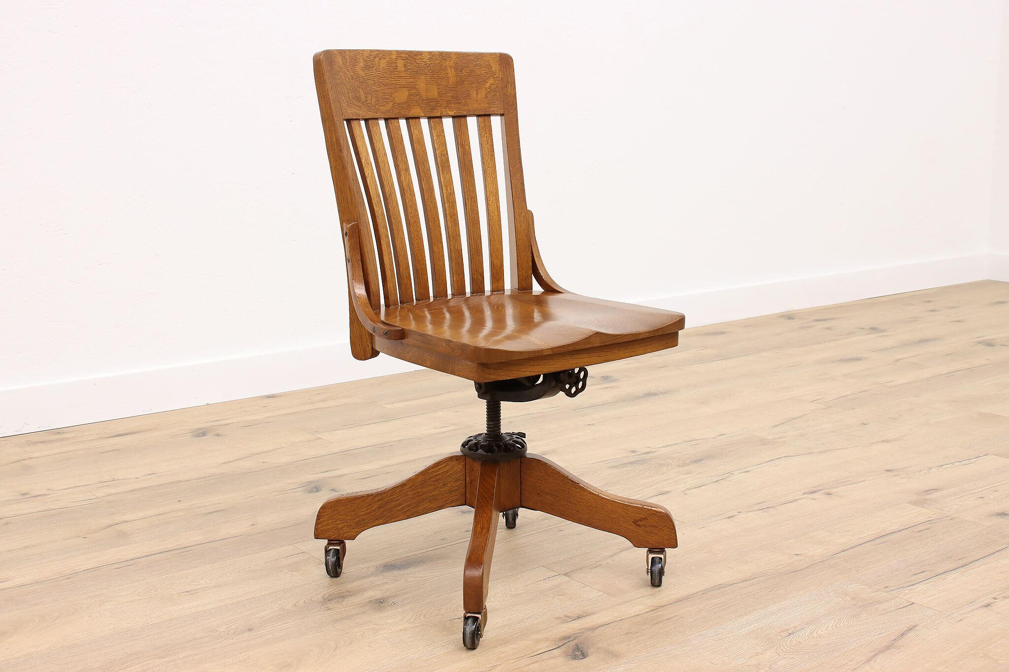 Light oak office chair Clearance