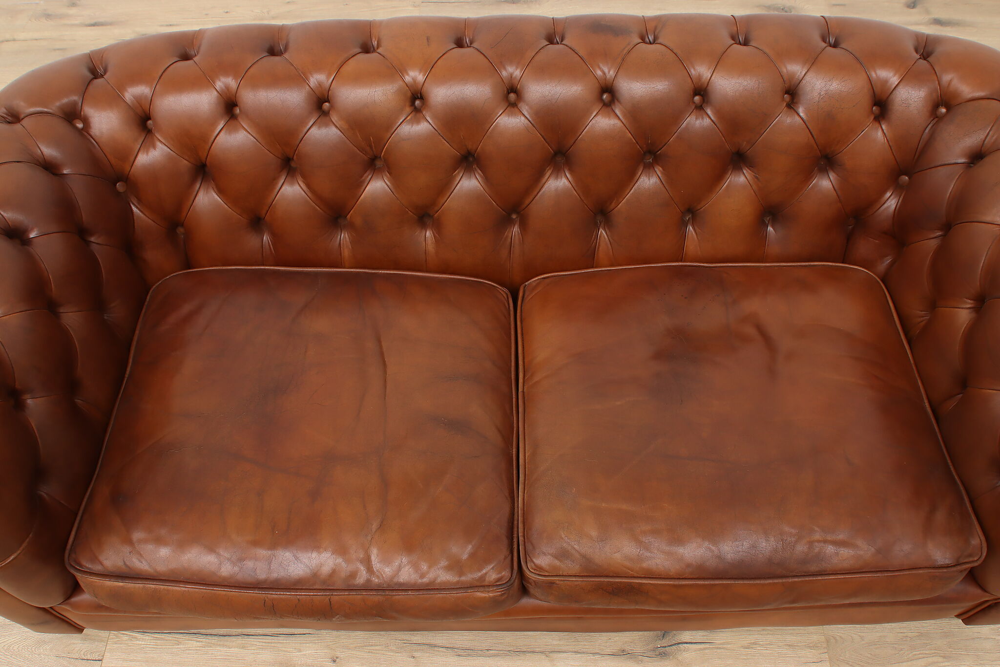 Dfs chesterfield 2024 chair