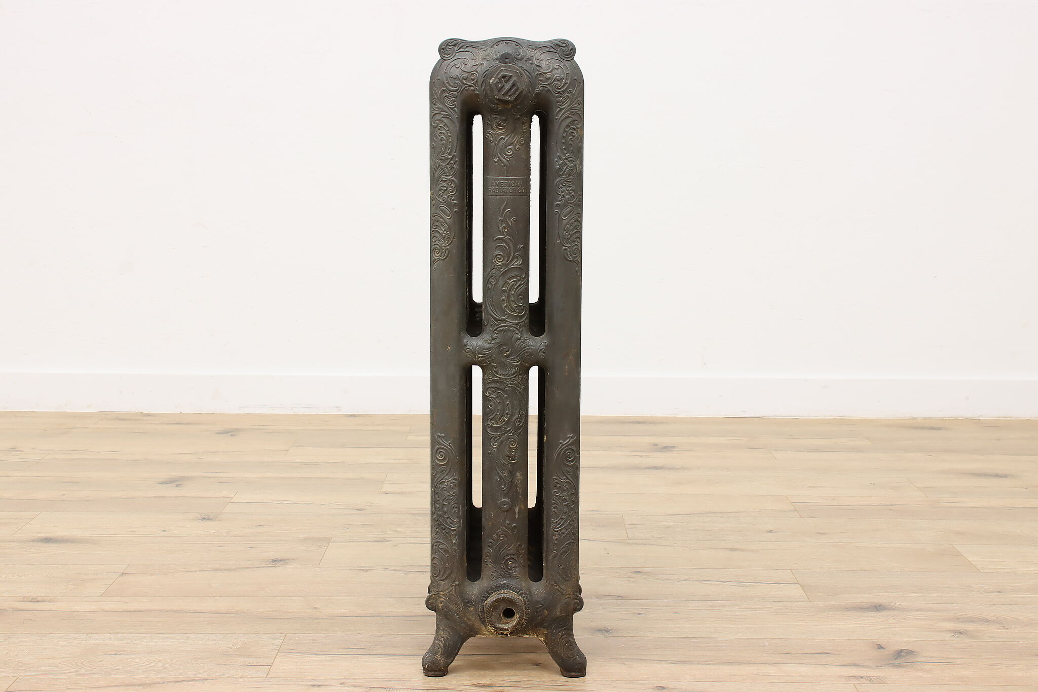 Antique Radiator Company Victorian Antique Cast Iron Salvage Radiator, American