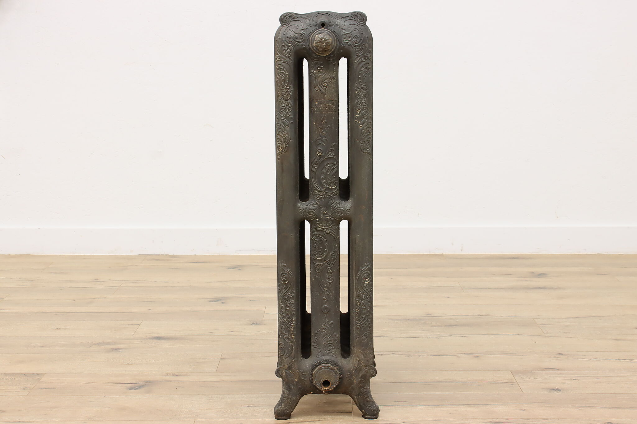 Antique Radiator Company Victorian Antique Cast Iron Salvage Radiator, American