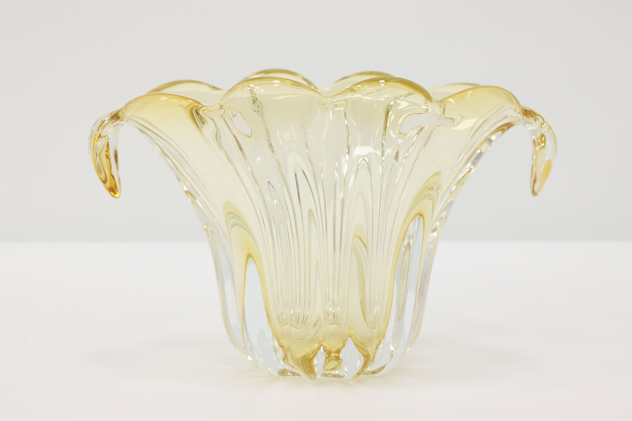 Murano Vintage Italian Gold Art Glass Flower Vase Sculpture