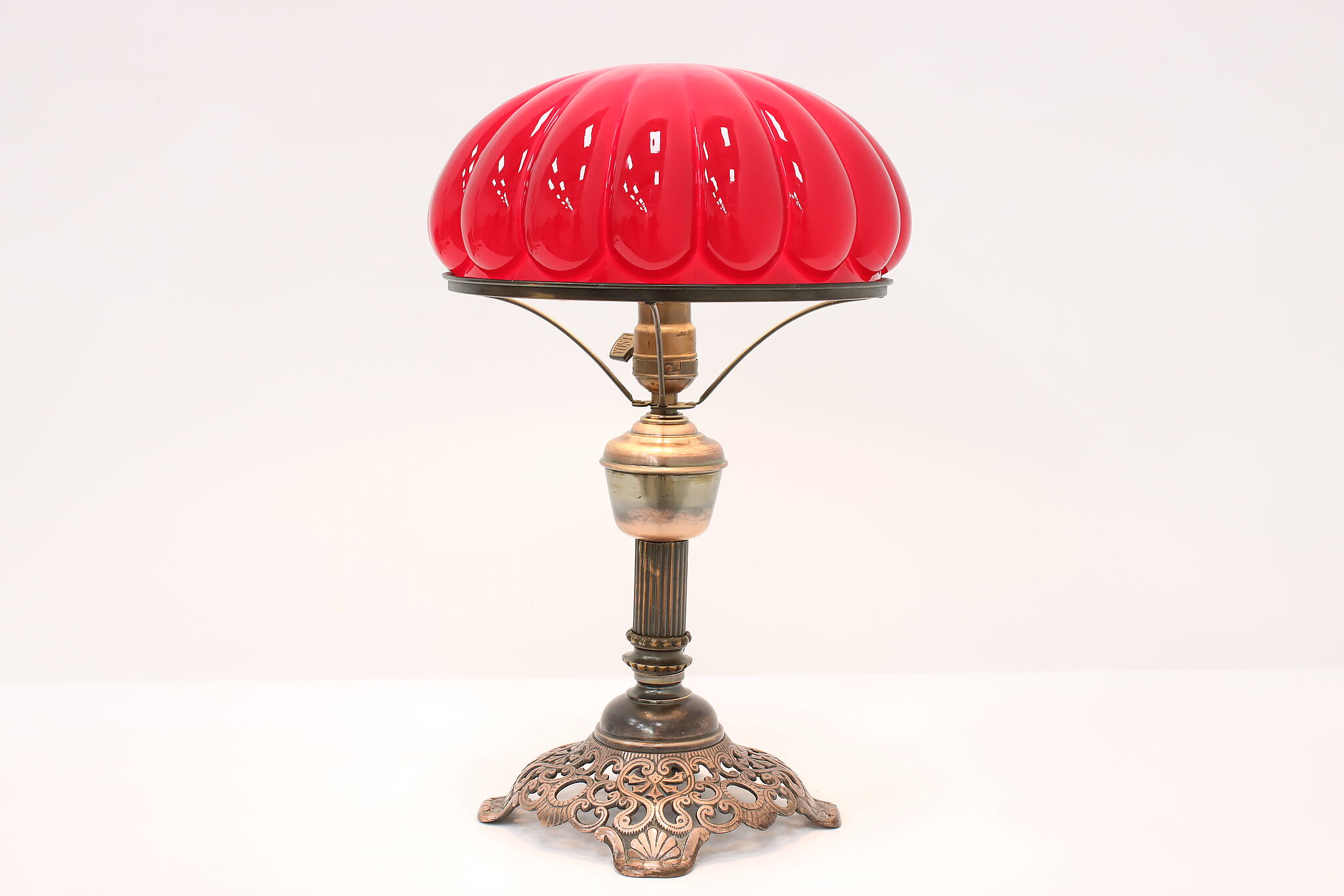 Art Deco Red Glass Melon Shade Antique Office Desk Lamp, F.G. Co