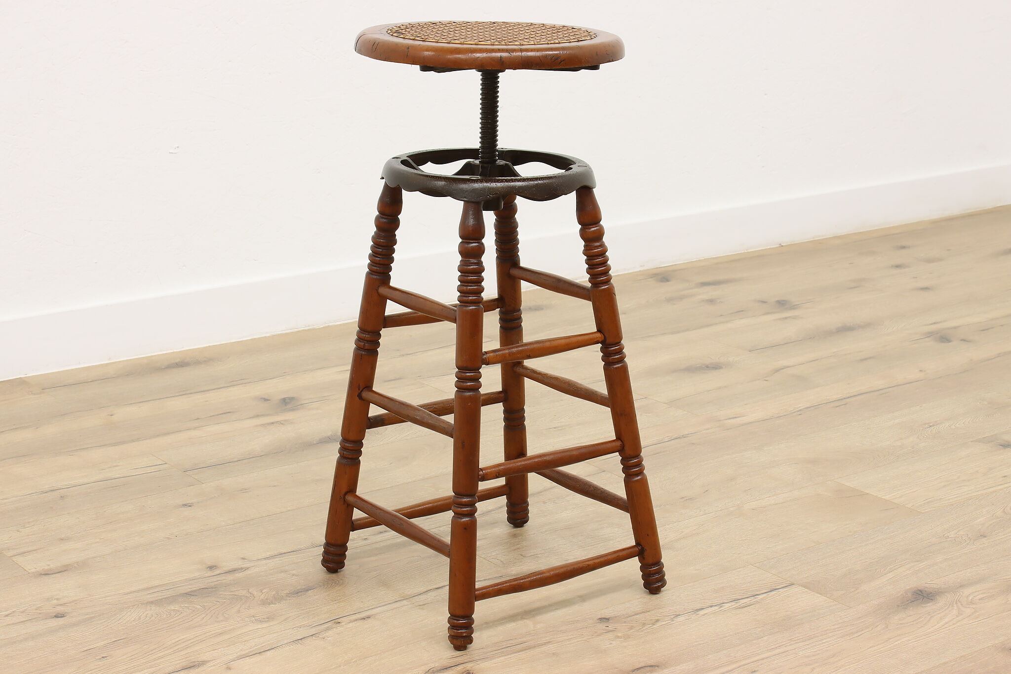 Stool cane on sale seat