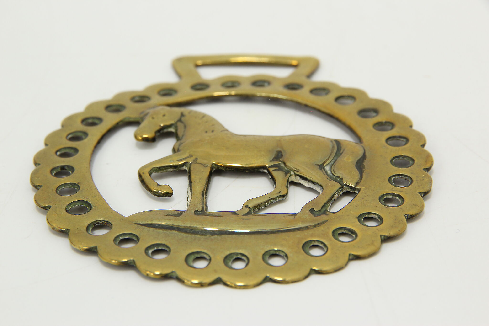 VINTAGE: Solid Brass English Medallion - Wheat Horse Harness