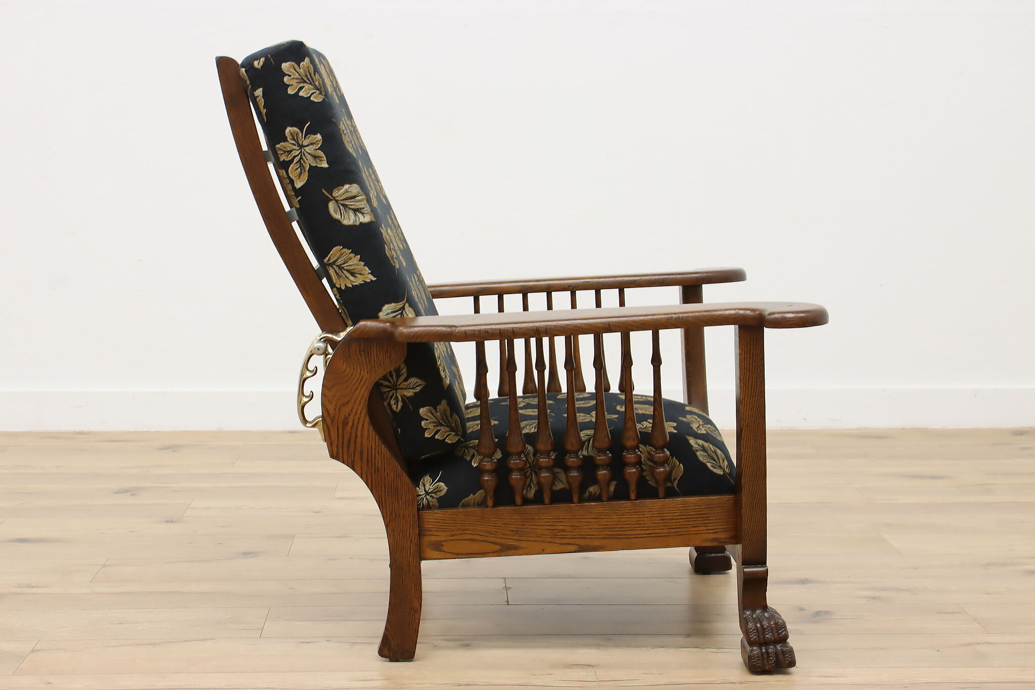 William morris recliner chair online