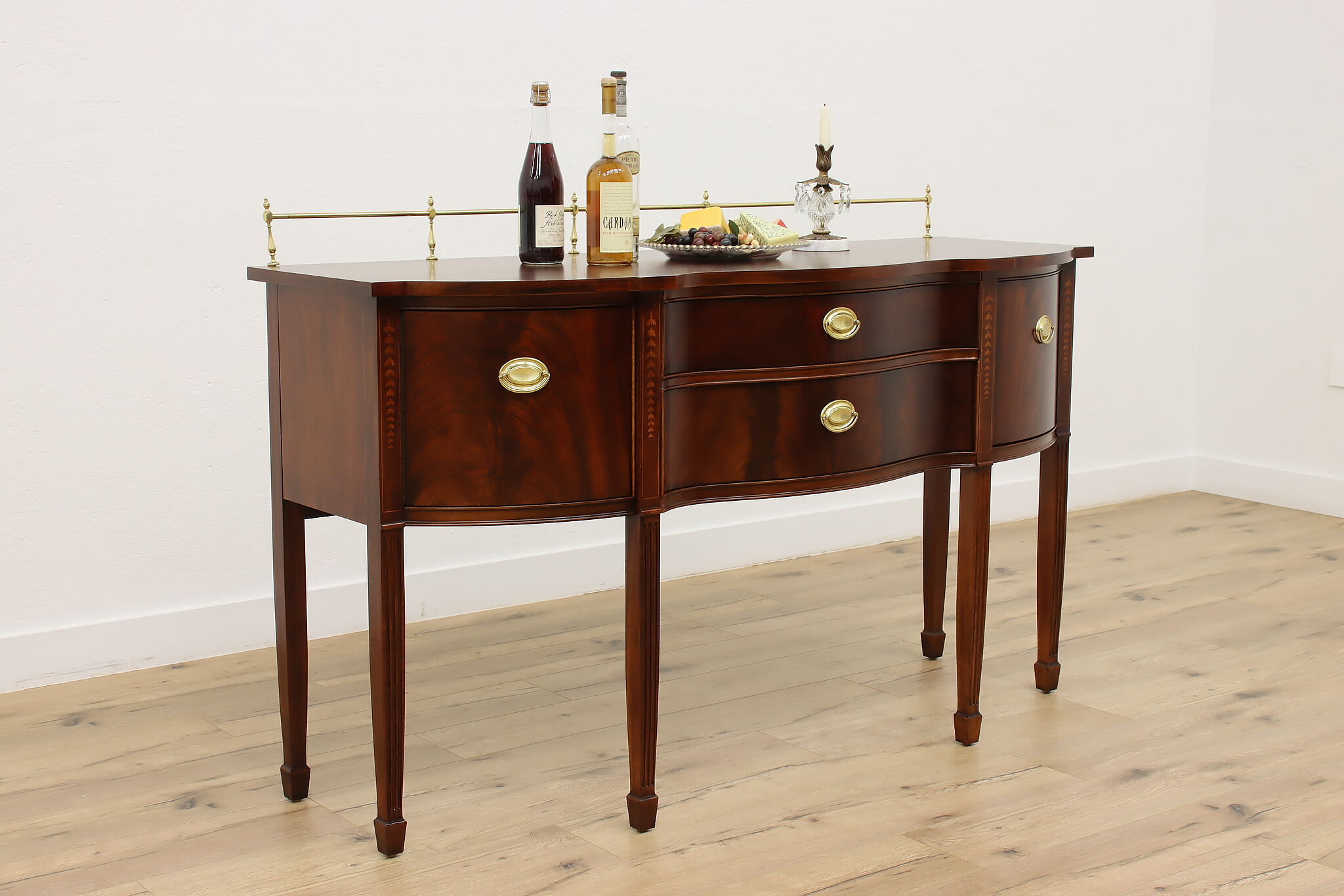 Vintage sales thomasville buffet