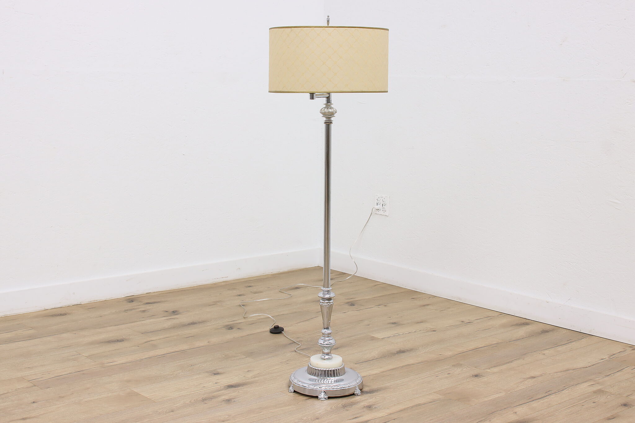 Vintage shop onyx lamp