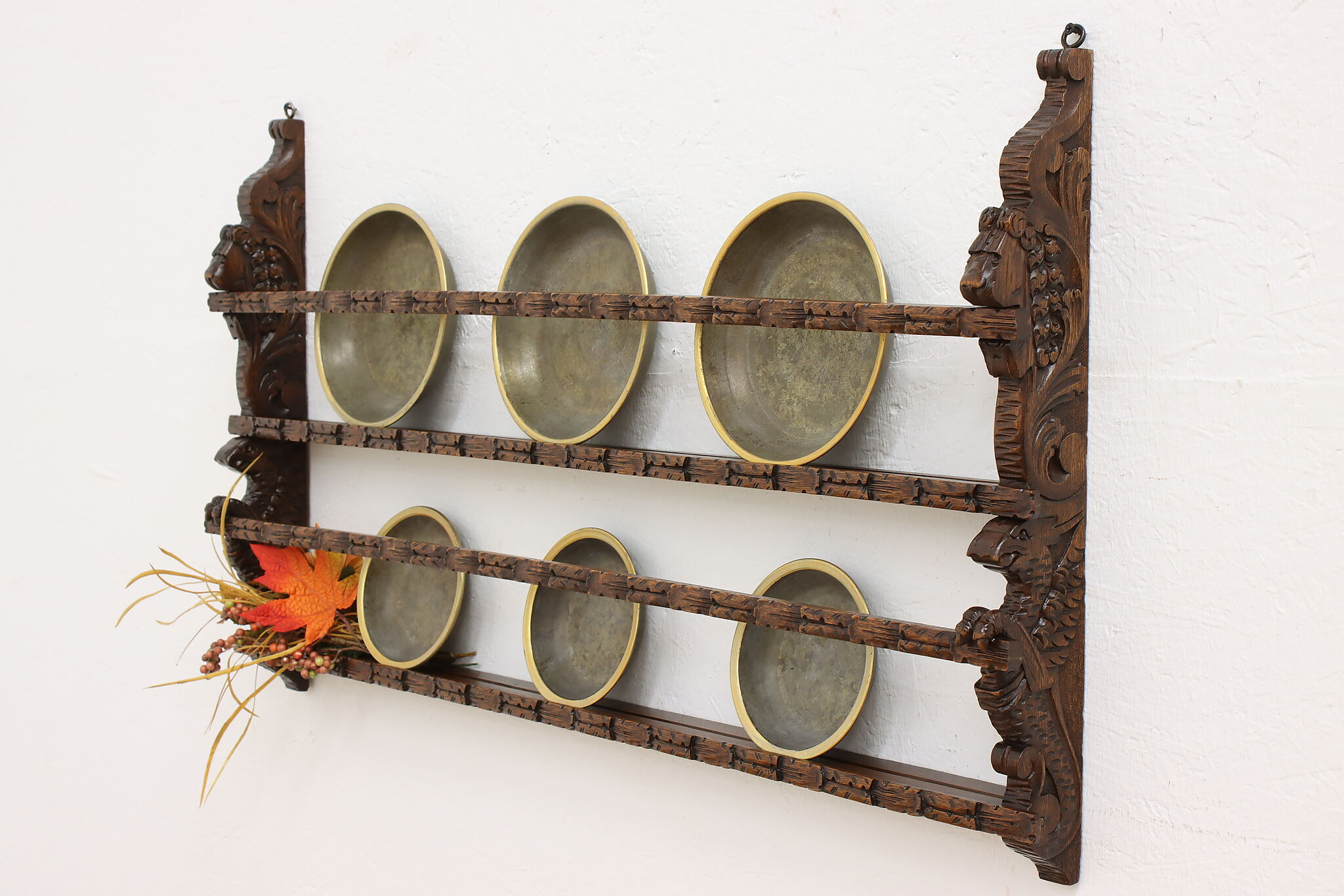 Hanging plate shelf 2025
