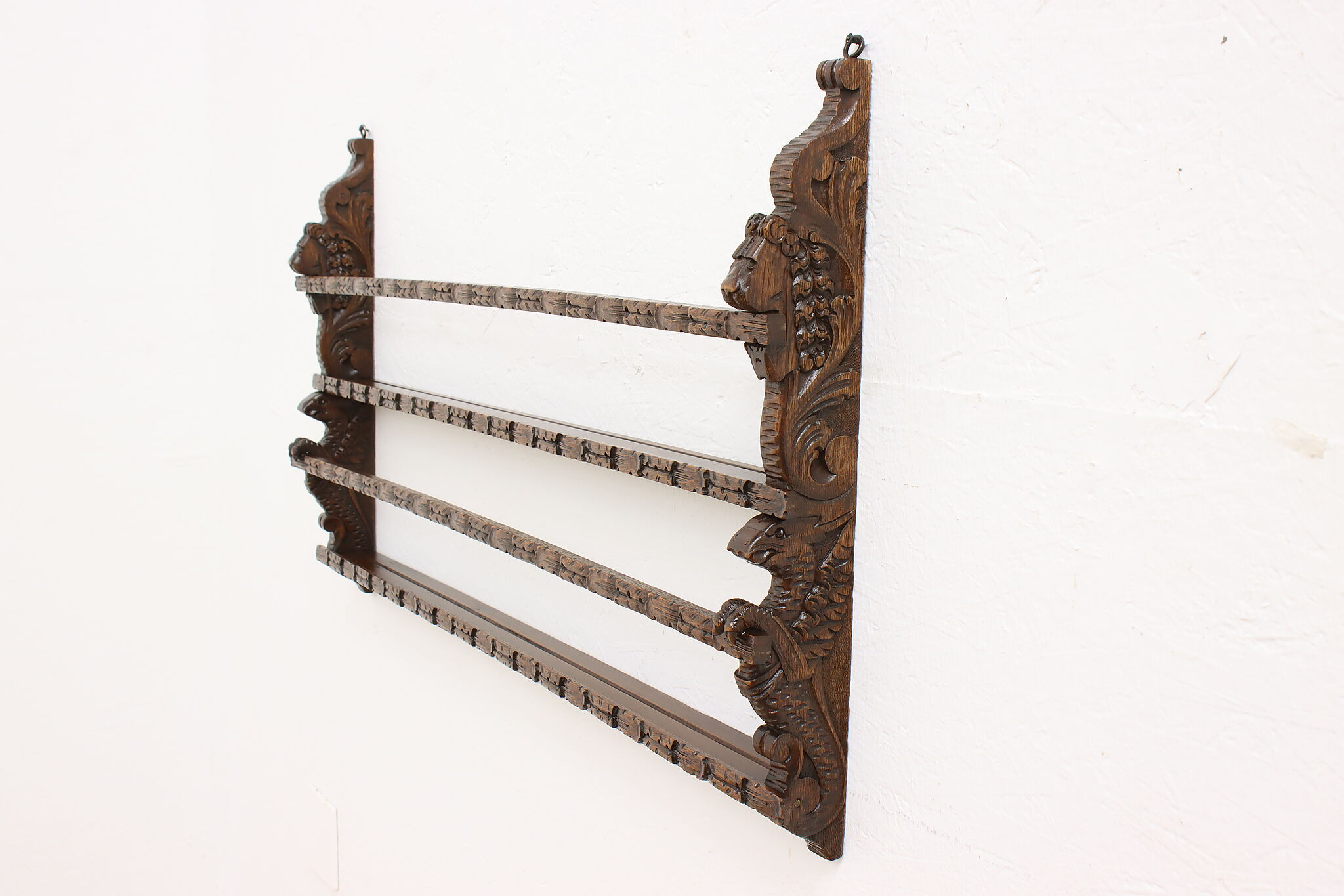 Wrought iron horizontal top plate racks