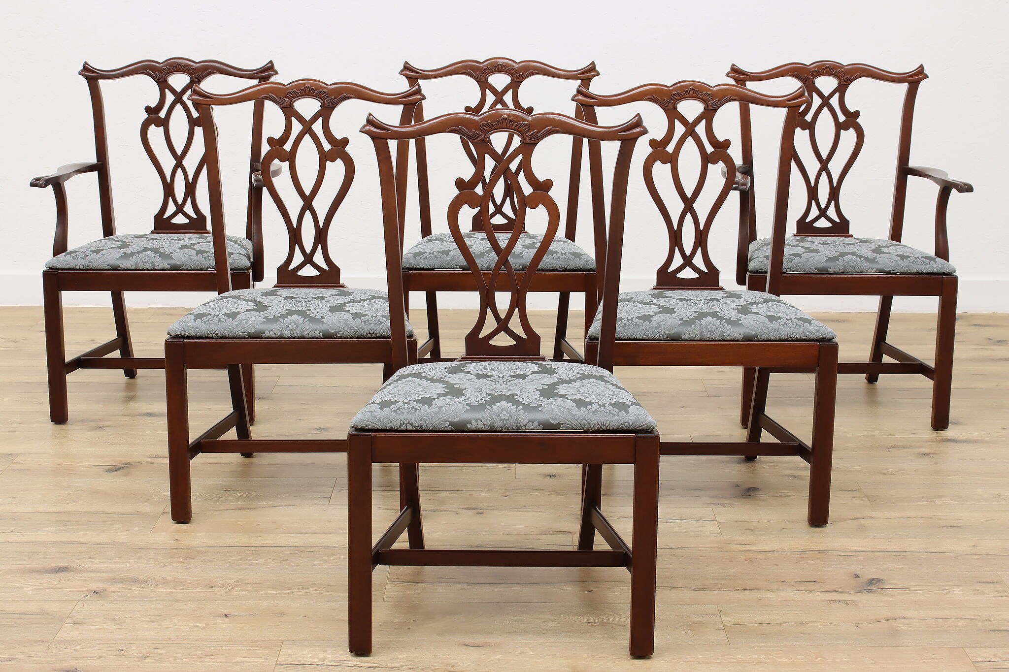 Set of 6 Vintage Georgian Design Mahogany Dining Chairs