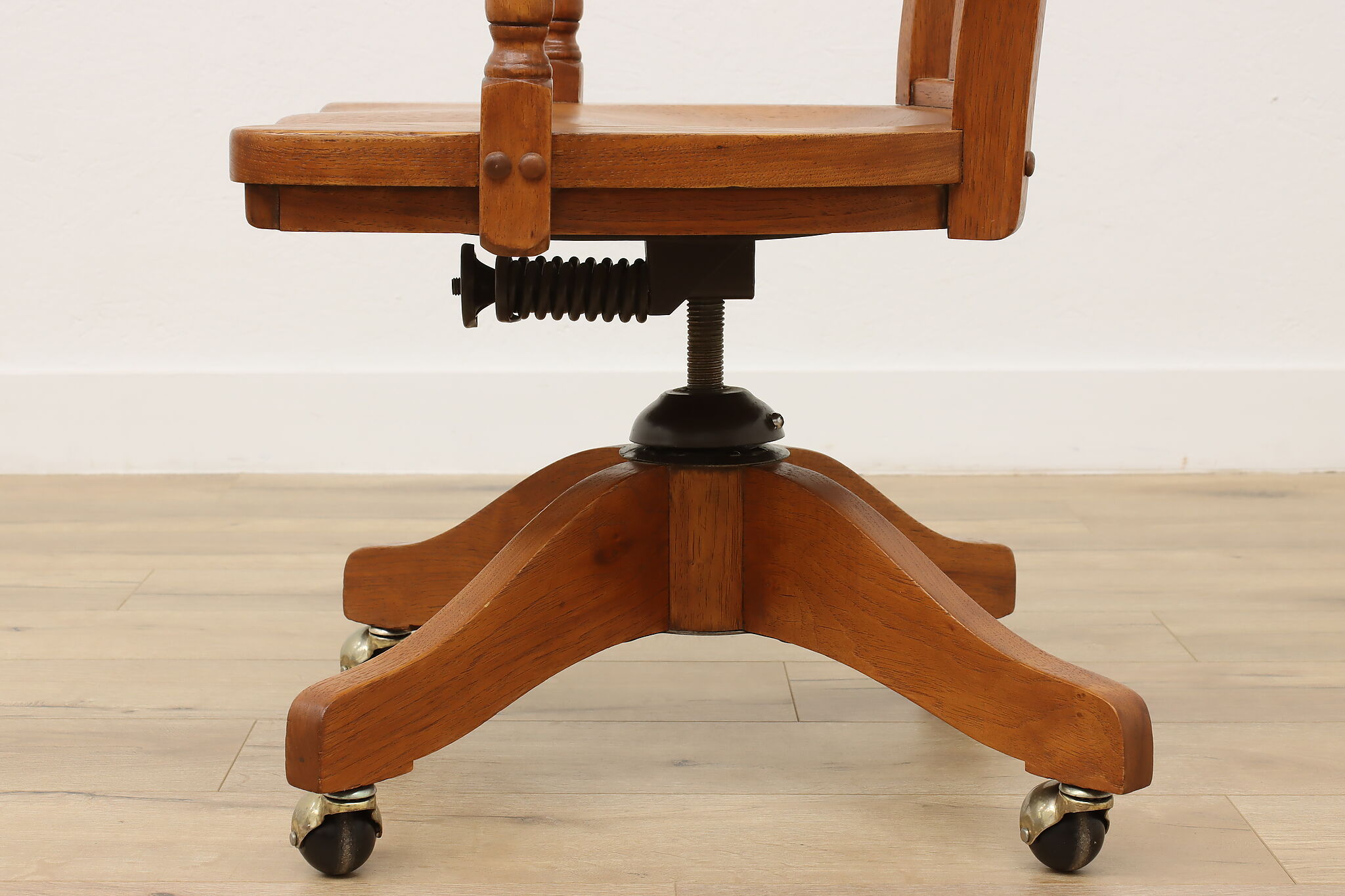 Traditional Vintage Office Library Swivel Desk Chair, Murphy