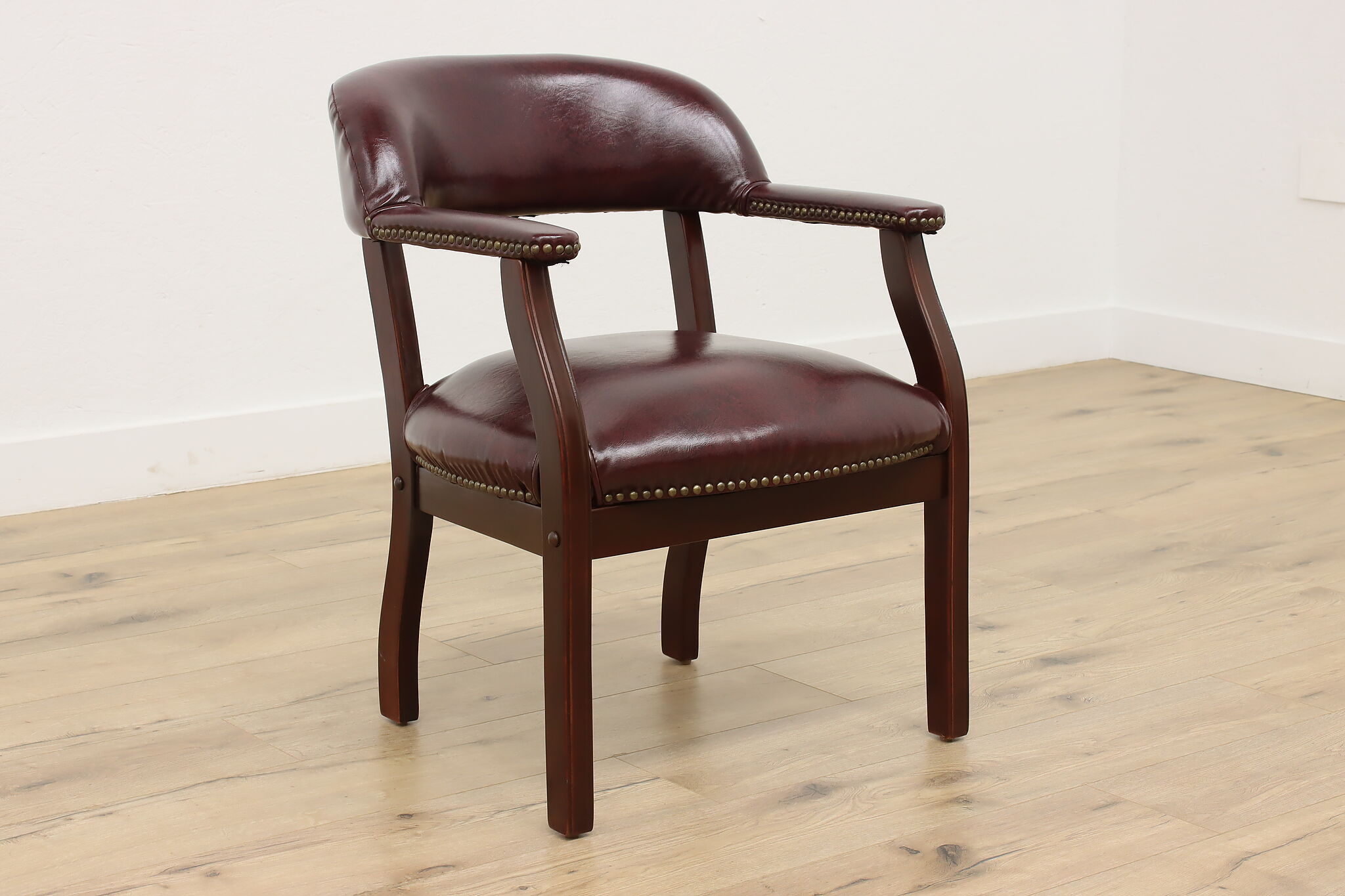 Traditional Office Library Purple Vinyl Desk Chair, Norstar