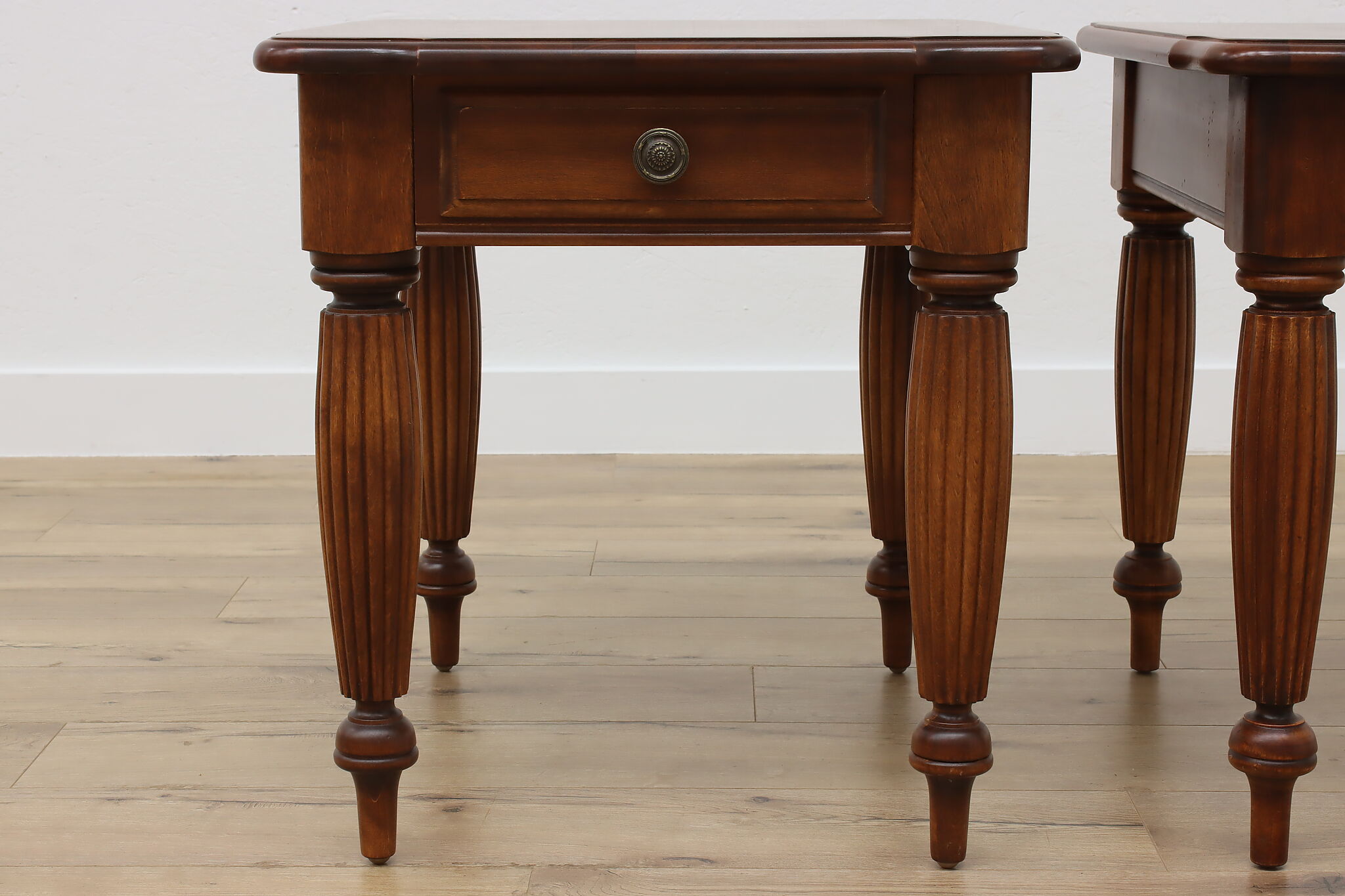 Pair Traditional Vintage End or Side Tables, Nichols & Stone