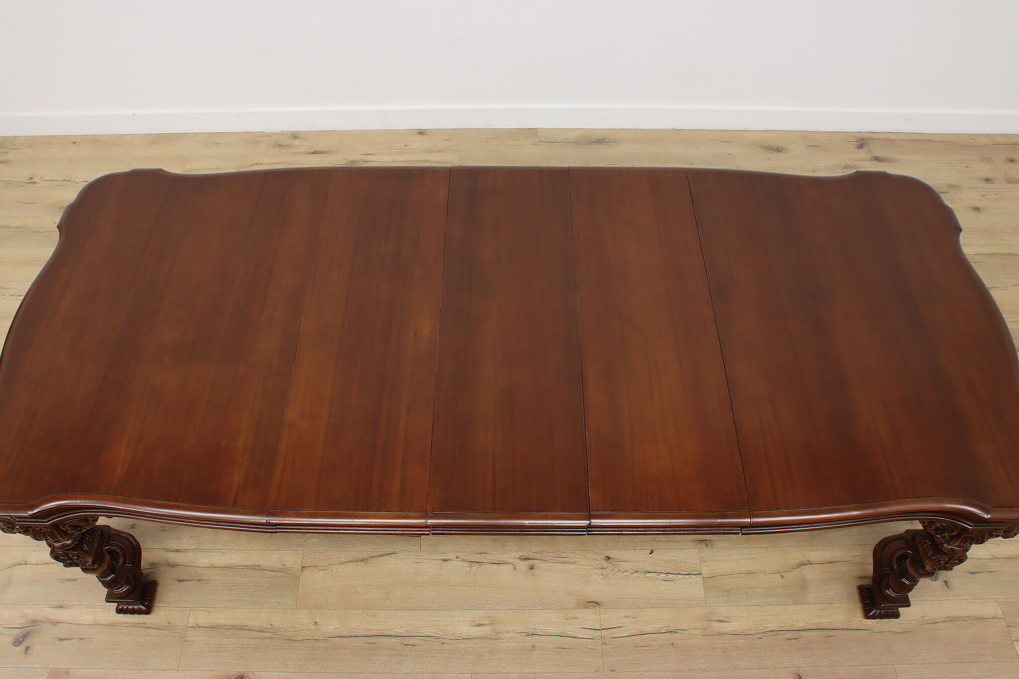 Tudor Antique Carved Mahogany Dining Table Opens 9'