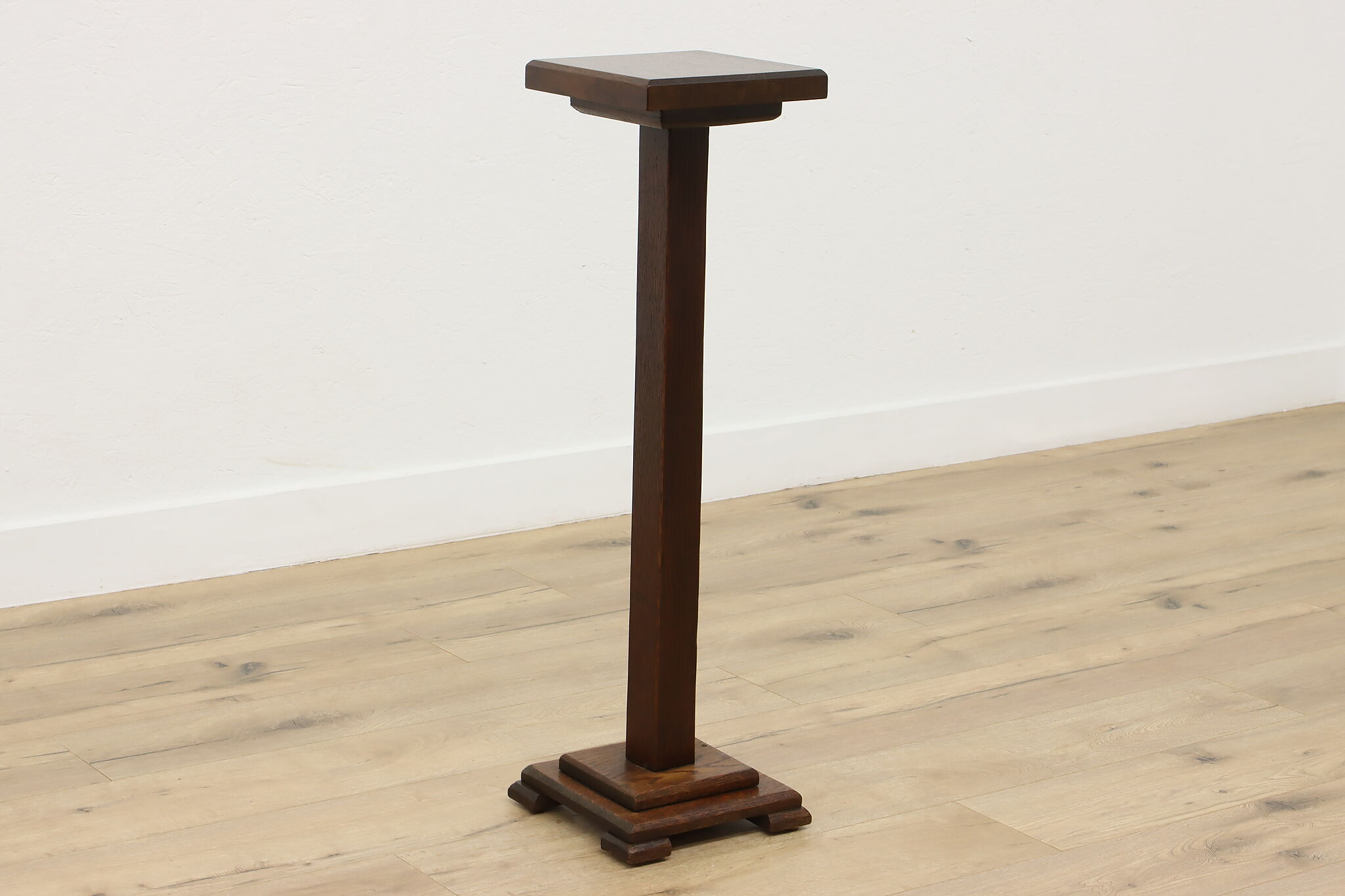 Arts & Crafts Mission Oak Antique Sculpture or Plant Stand