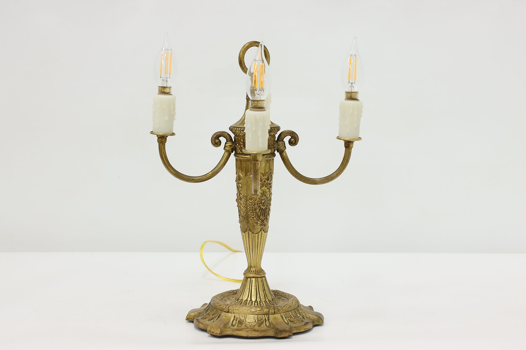 Antique candelabra lamp clearance