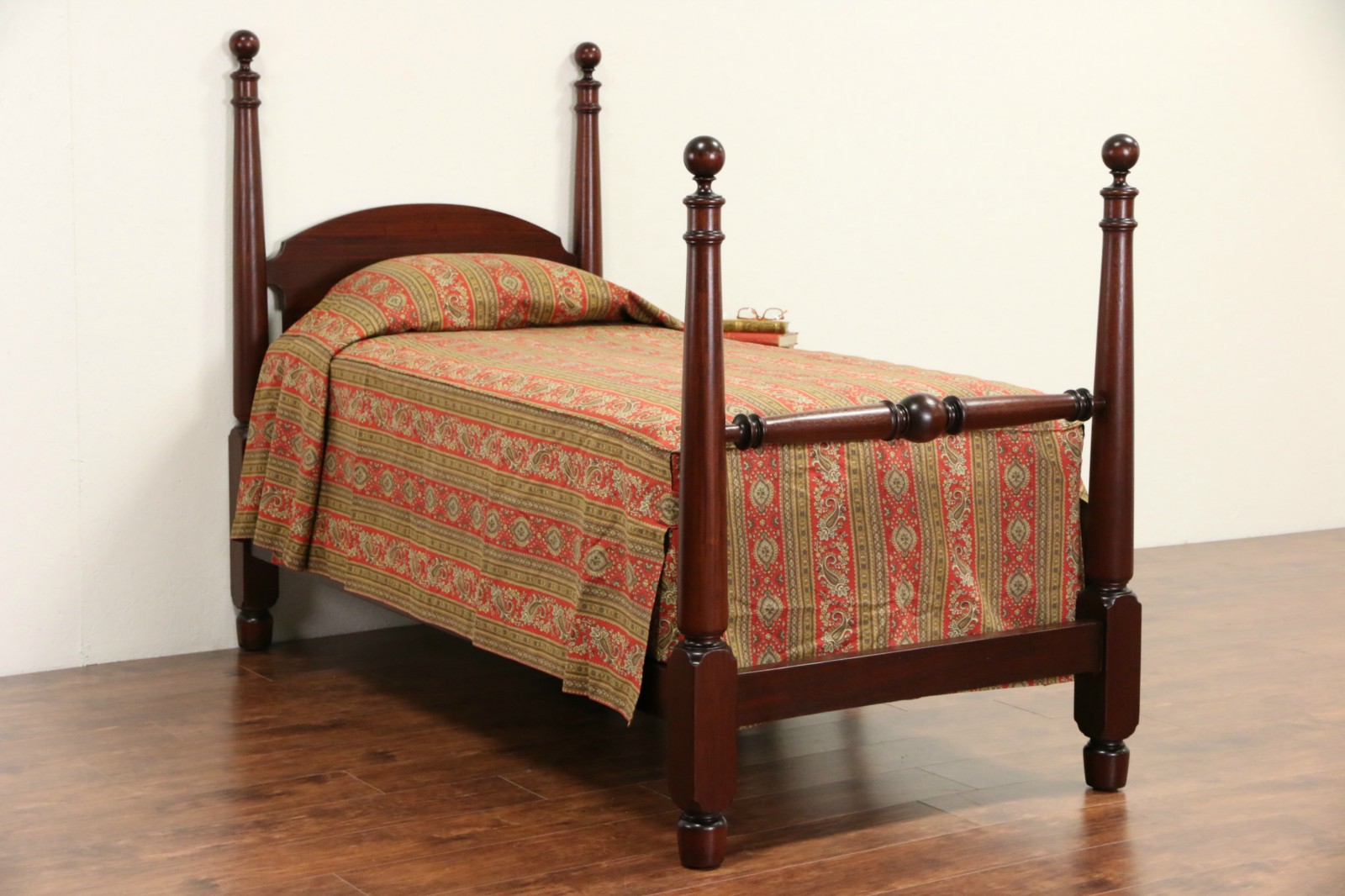 Twin Single 4 Poster 1910 Antique Mahogany Bed