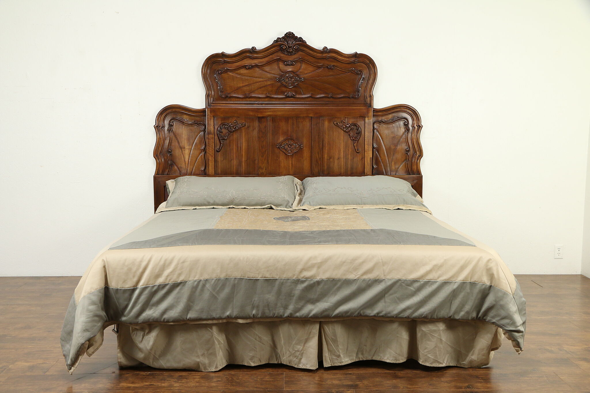 Sold Italian Antique Carved Walnut King Size Bed Headboard 31627 Harp Gallery Antiques Furniture