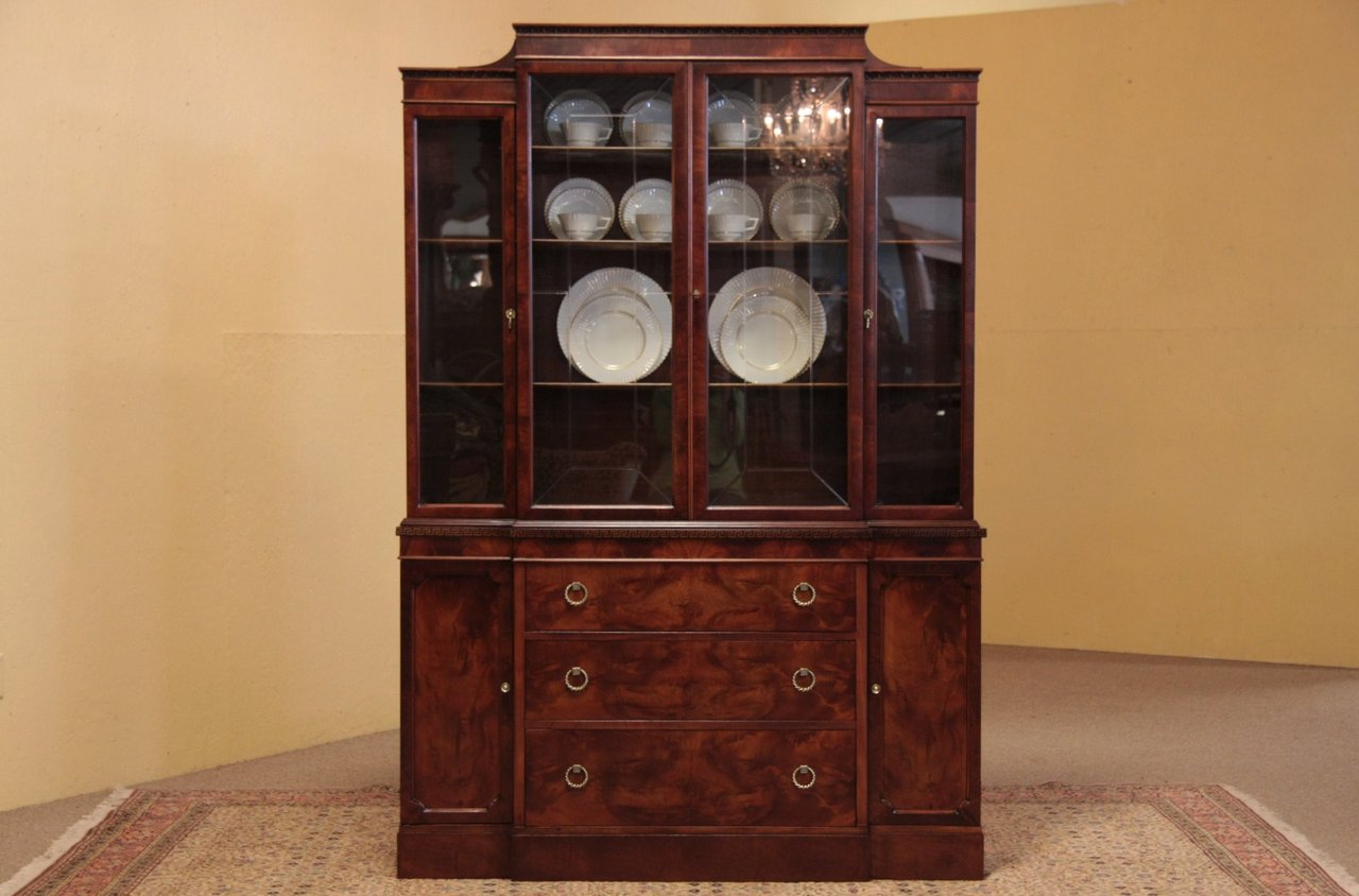 Traditional Breakfront Bookcase China