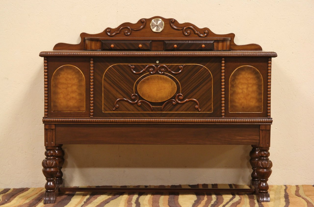 Tudor Standard Chicago Cedar Chest, Clock & Jewel Drawers