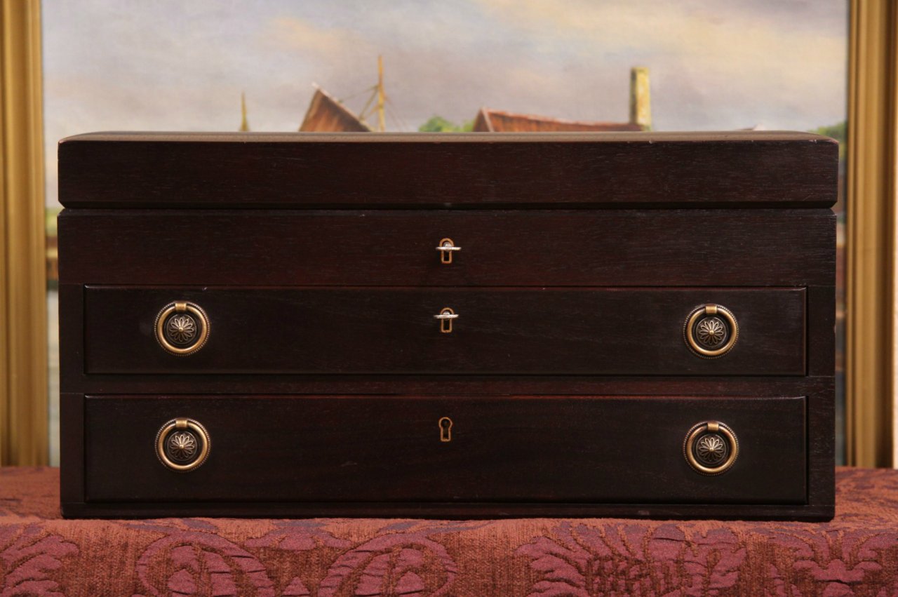 Mahogany Vintage Locking Silver Chest, 2 Drawers