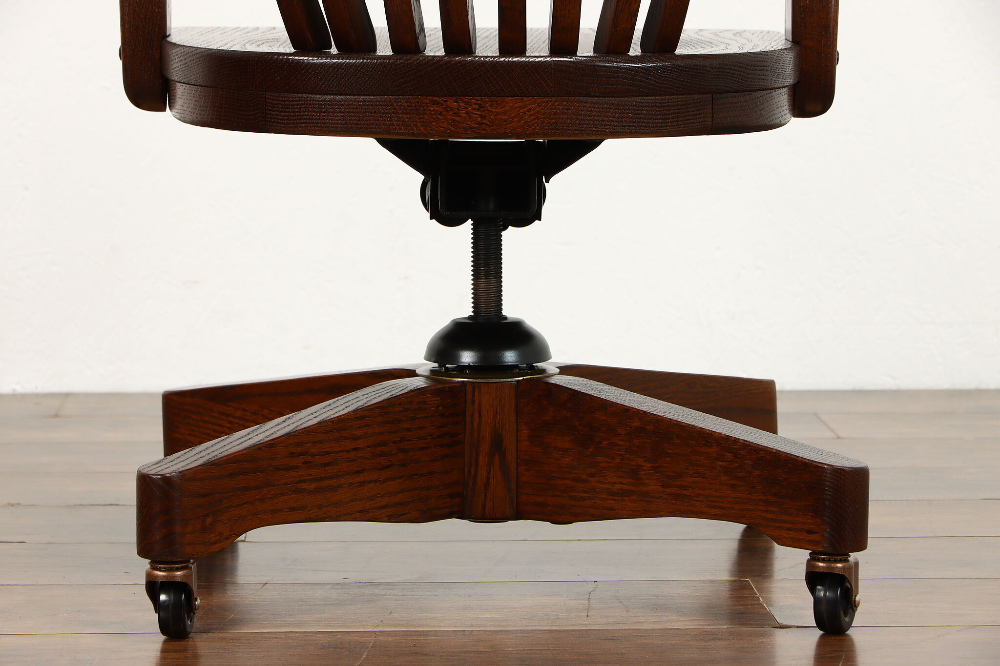 Antique Adjustable Swivel Oak Desk Chair with Floating Back Rest c.1926