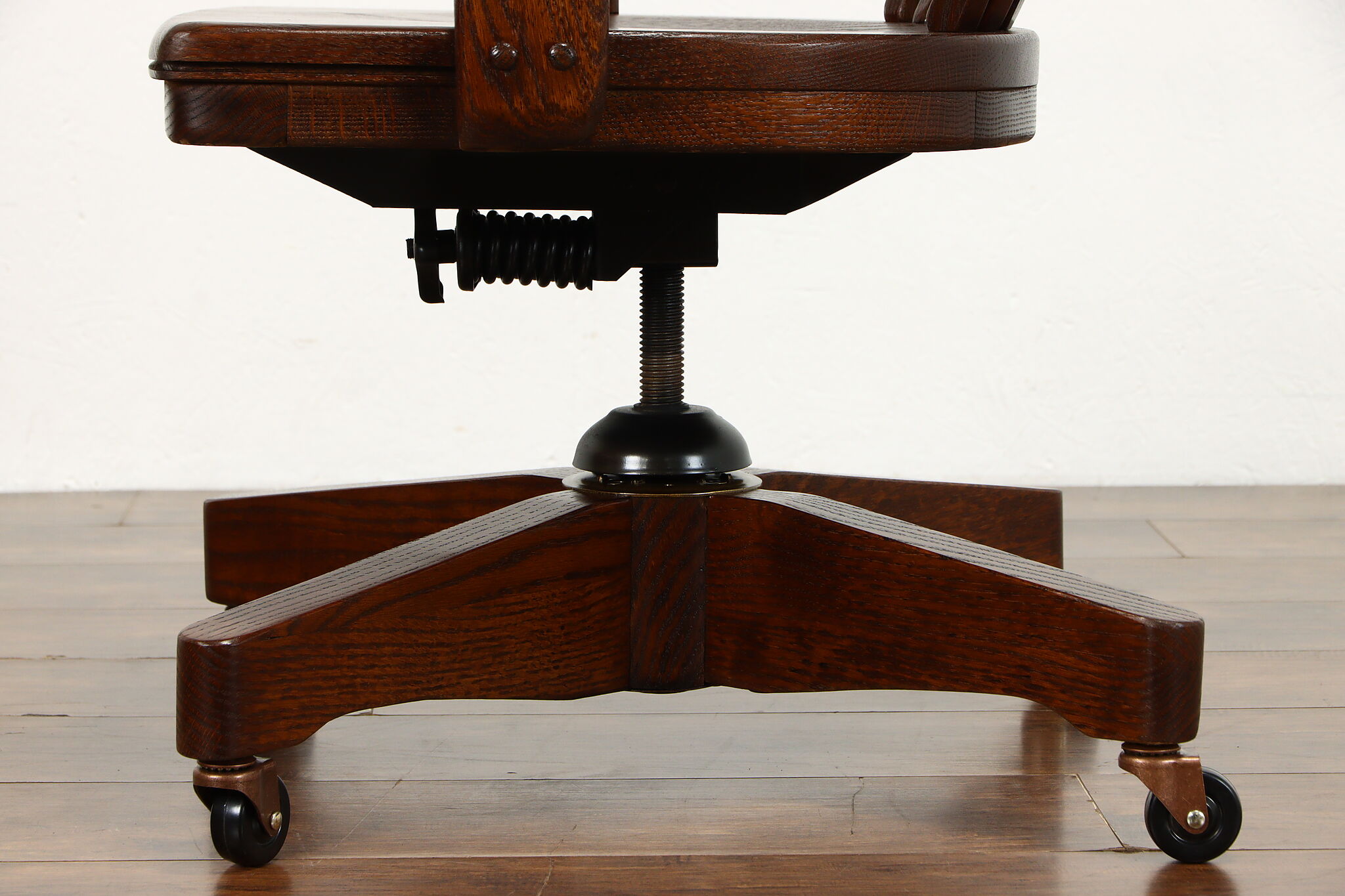 Antique Adjustable Swivel Oak Desk Chair with Floating Back Rest c.1926