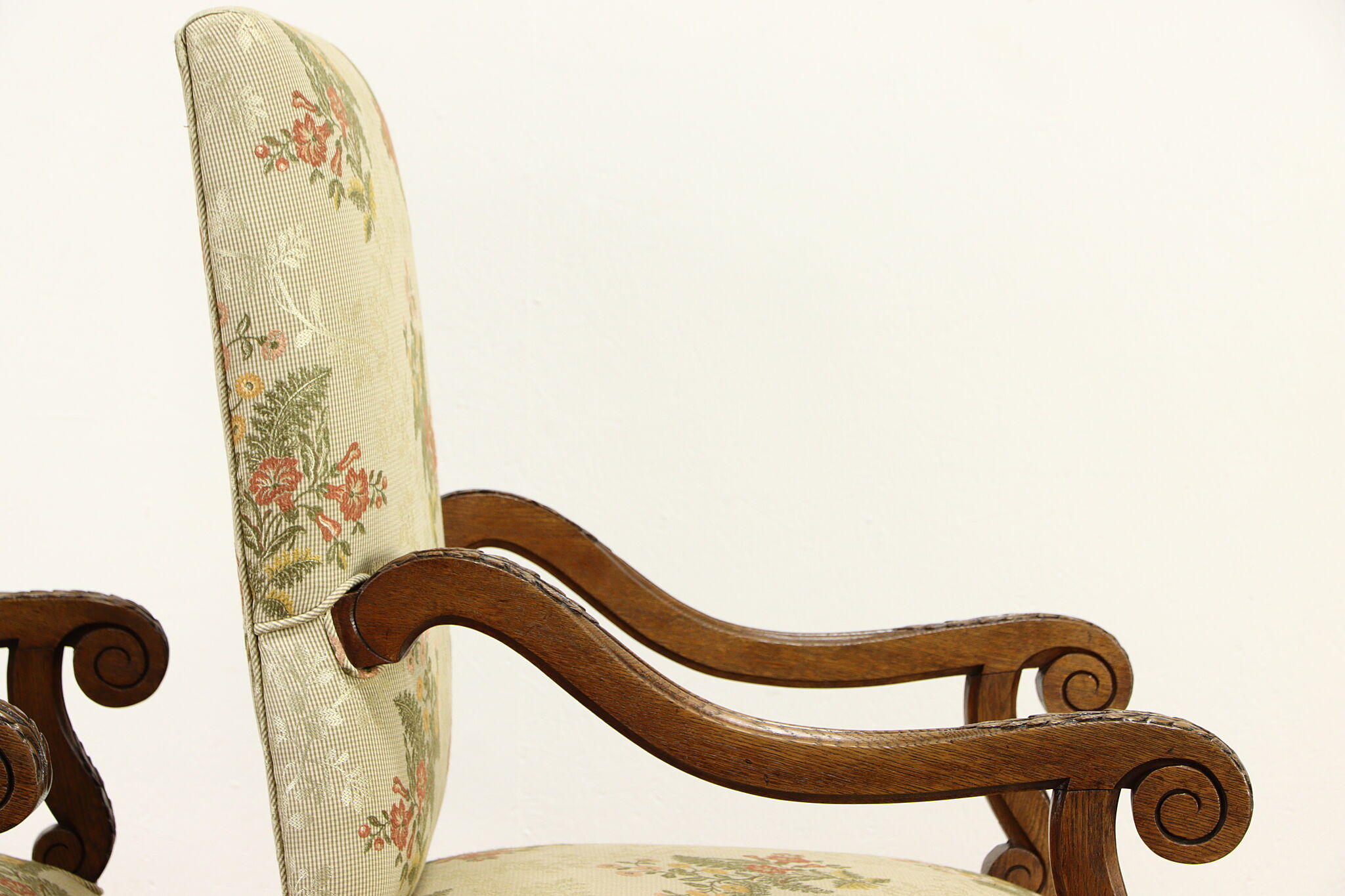 Pair of armchairs with their original tapestry Stamped by François