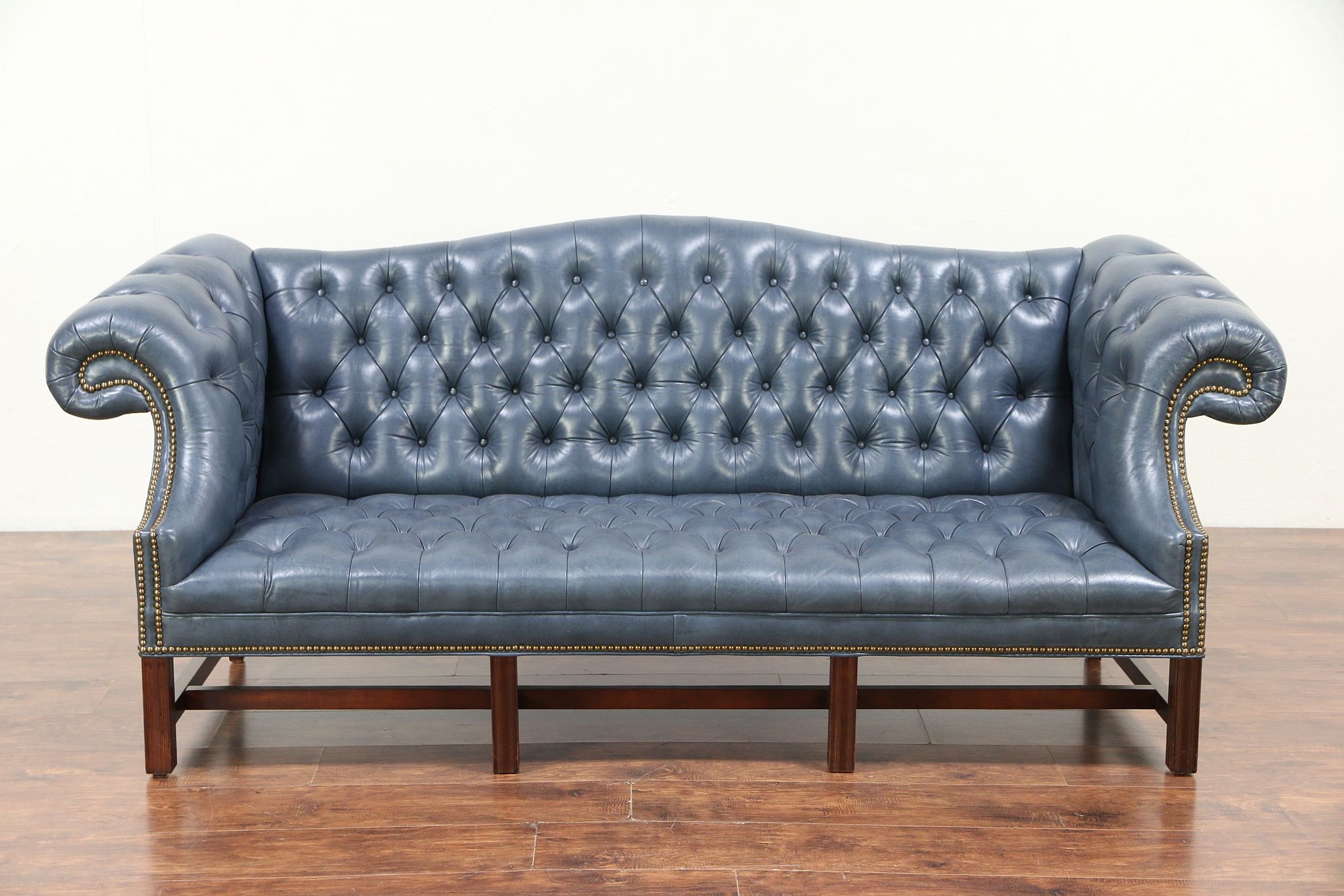 Chesterfield Tufted Leather Vintage