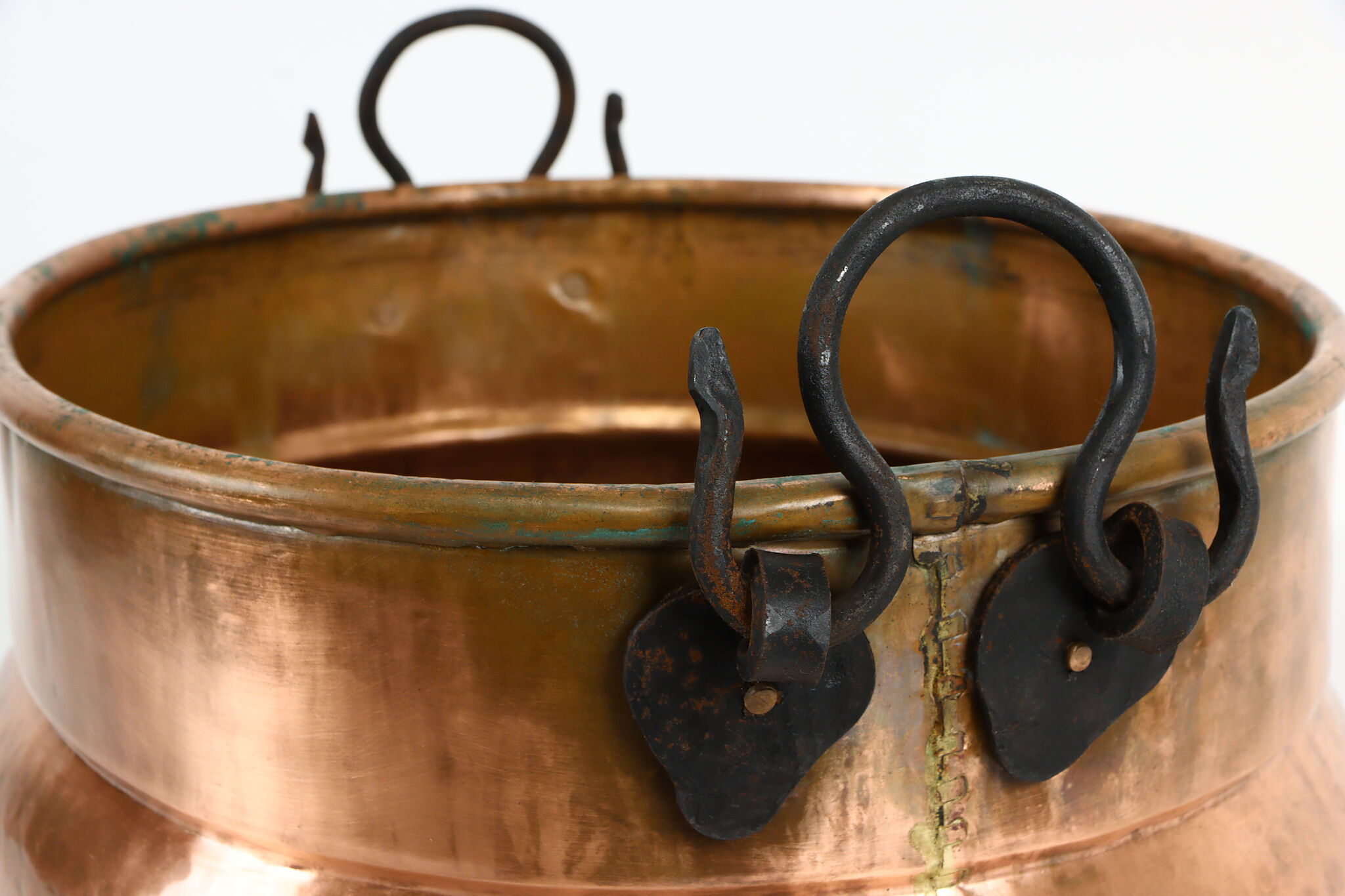 Farmhouse Antique Pot Hammered Copper Candy Kettle, Cauldron