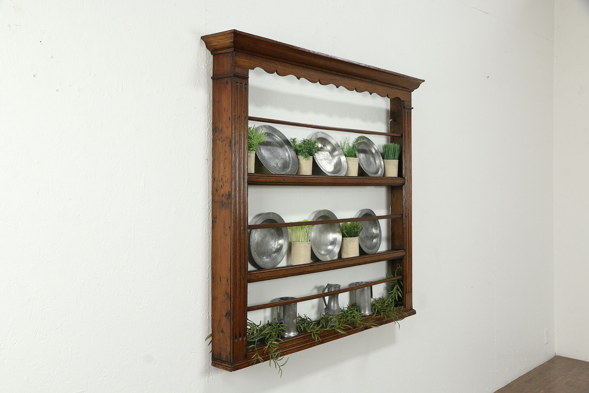 Plate Display Shelf