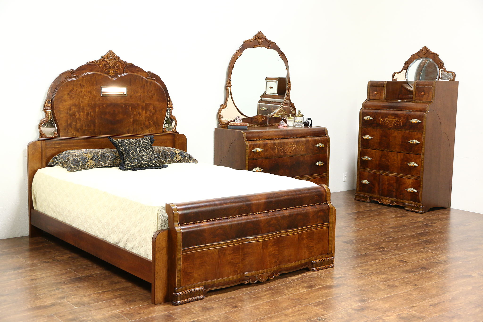 Art Deco Waterfall Design 1935 Vintage 3 Pc Bedroom Set Queen Size Bed