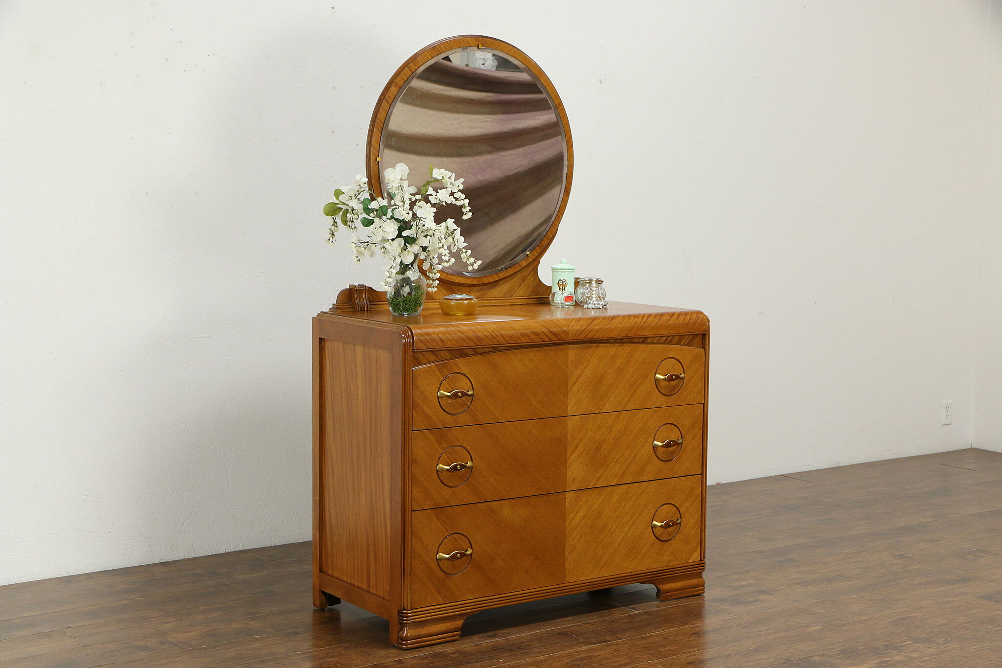 vintage musical dresser with mirror