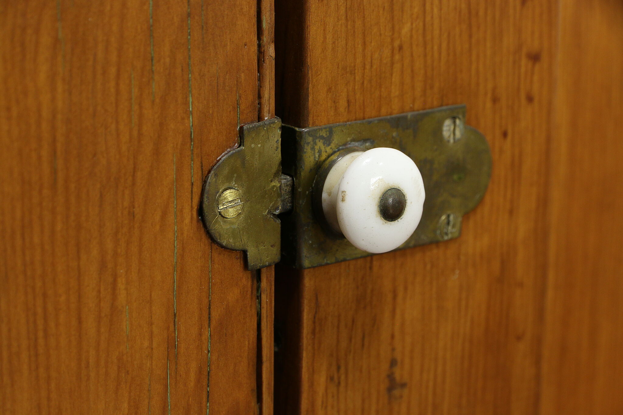 Old Small Lock Hanging on the Pantry Door Stock Image - Image of access,  entrance: 156665975