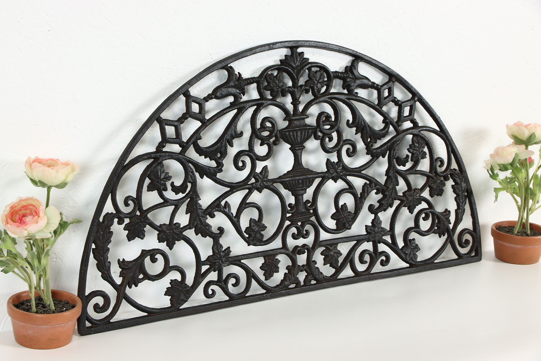 Cast Iron Decorative Grill