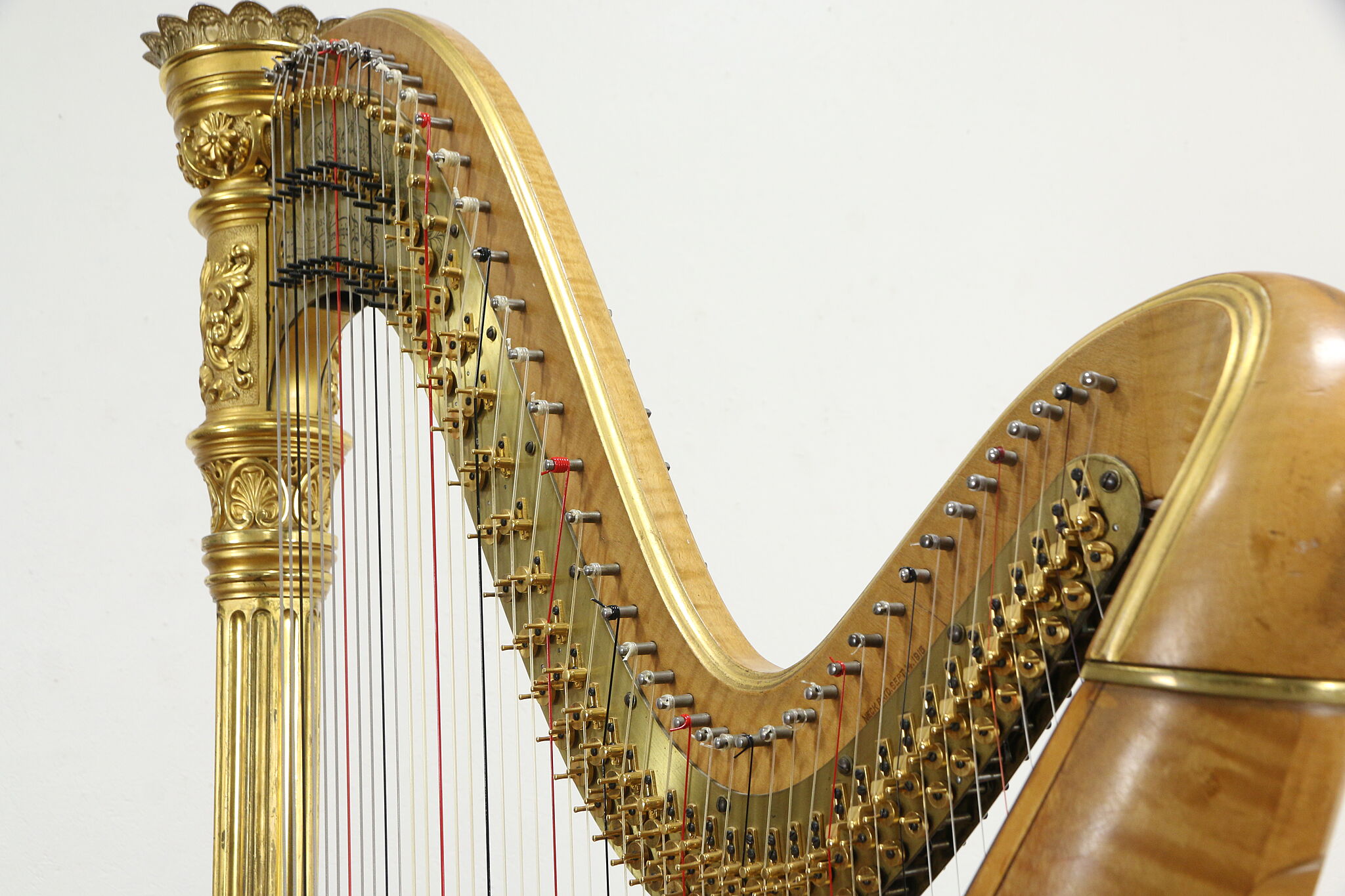 Style 23 Natural - À pédales, professionnelles Harps - Lyon & Healy Harps