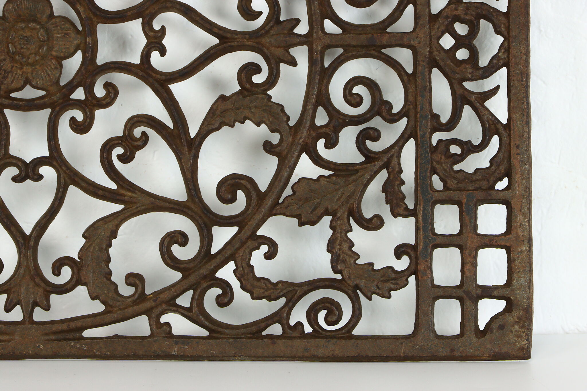Iron filigree sales