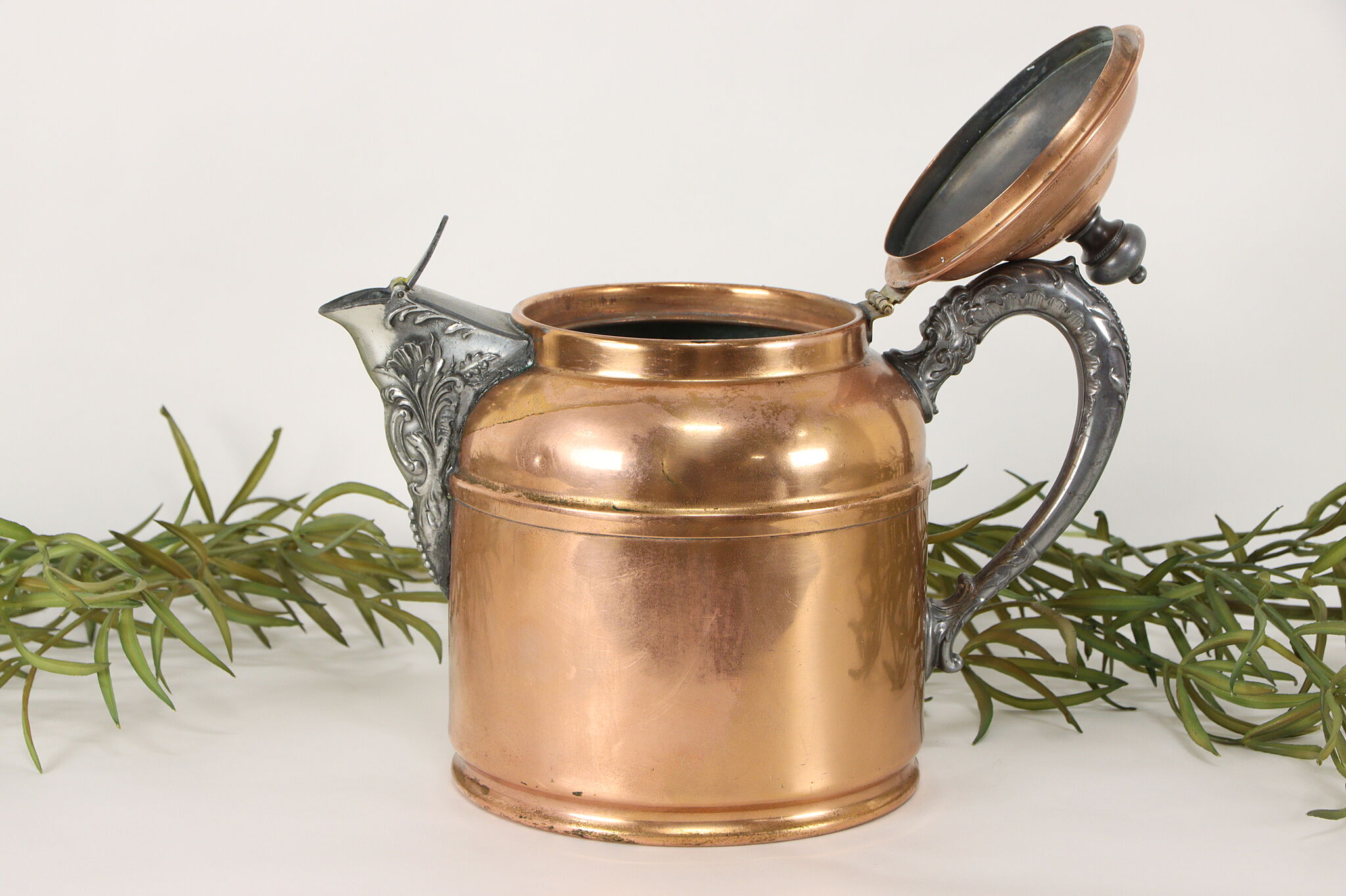 Museum Quality Vintage Art Deco Chase Brass & Copper tea kettle