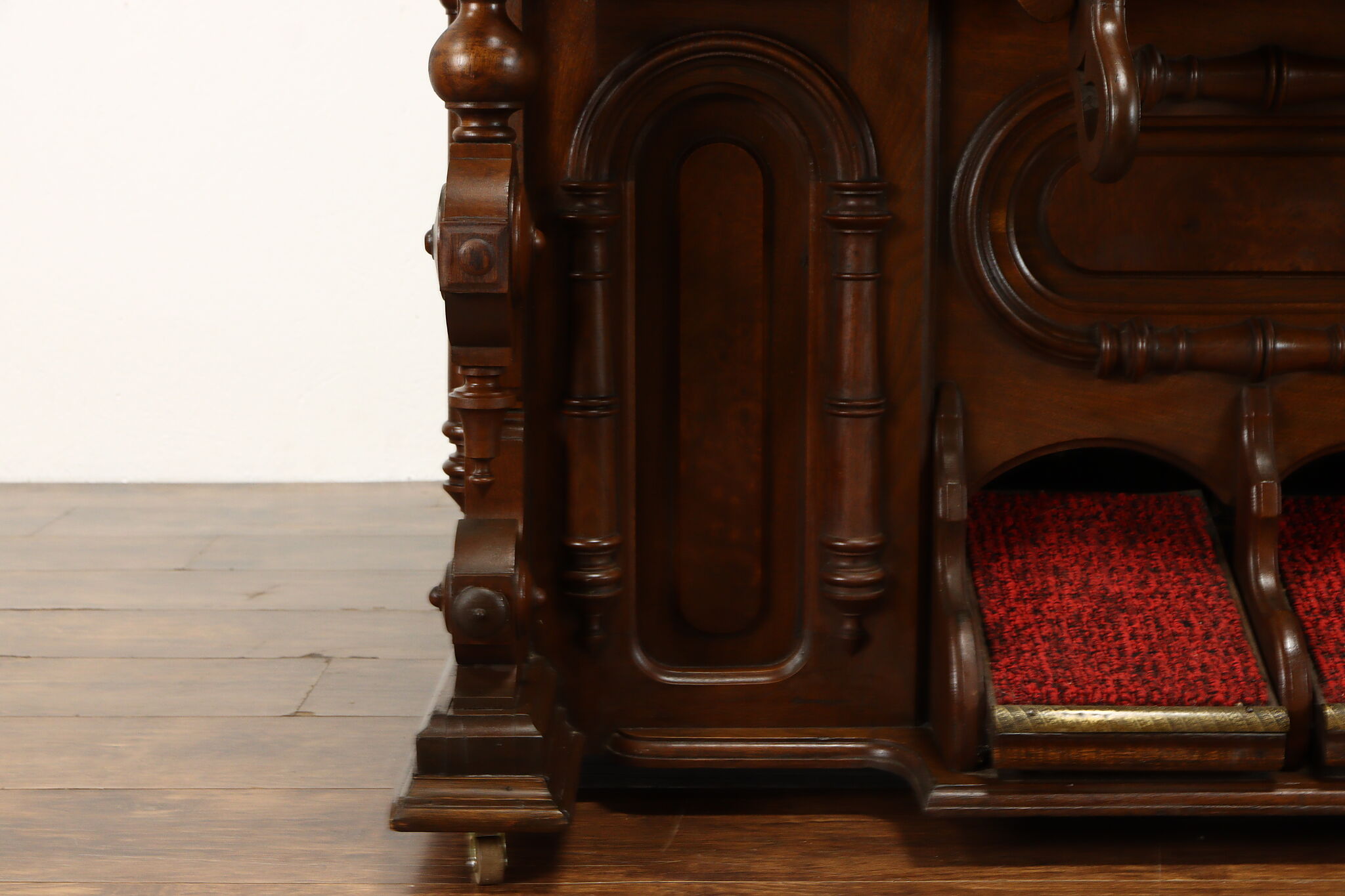 Victorian Renaissance Antique Walnut Rebuilt Reed Pump Organ, New England