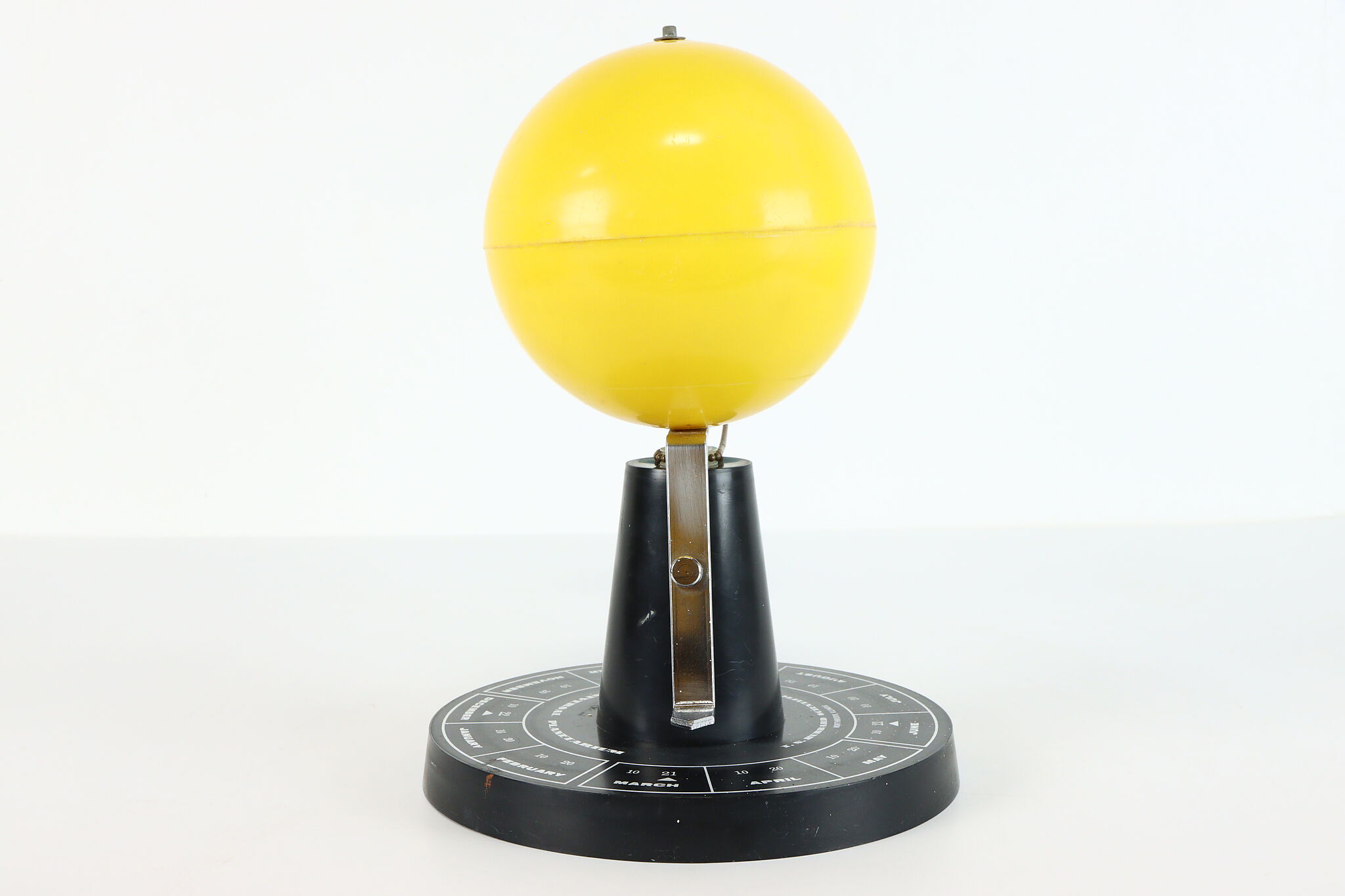 Universal Planetarium Vintage Earth & Sun Orrery, T.N. Hubbard Scientific