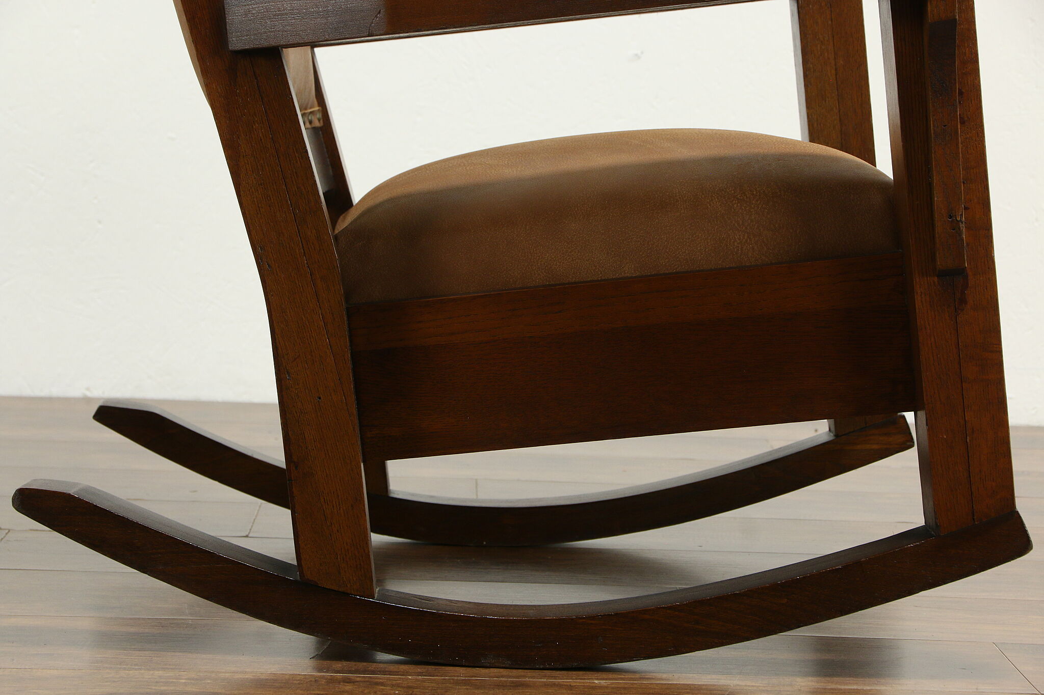 Craftsman Rocker Arts & Crafts Mission Oak Antique Rocker, Leather Craftsman Rocking Chair
