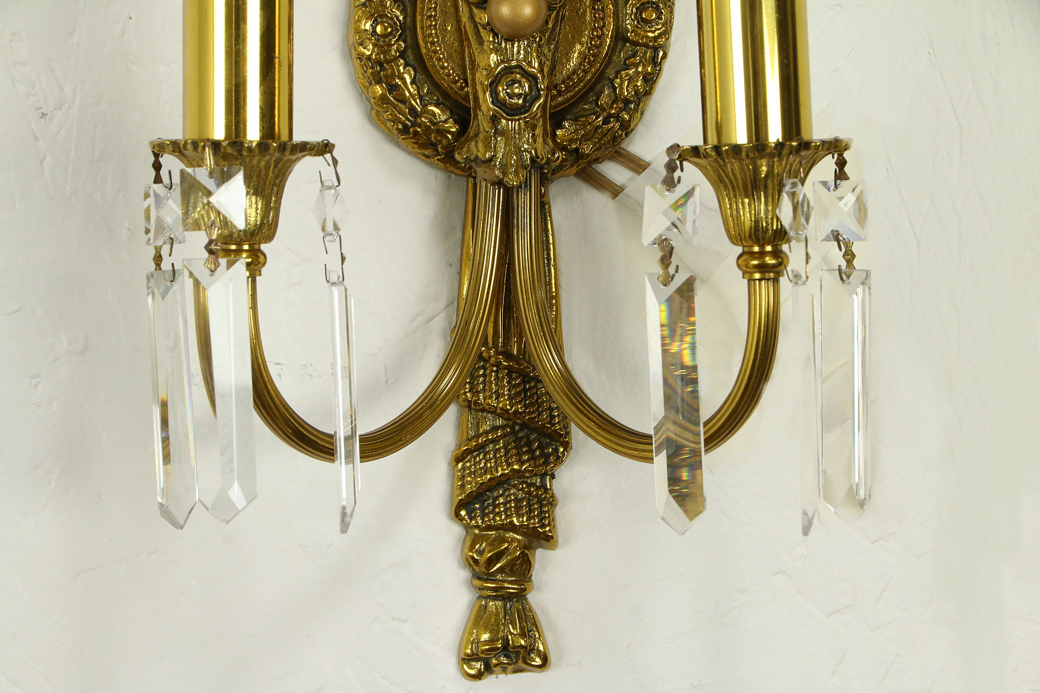 50's Retro Double Wall Sconce With Satin Gold Finish F2942-12 