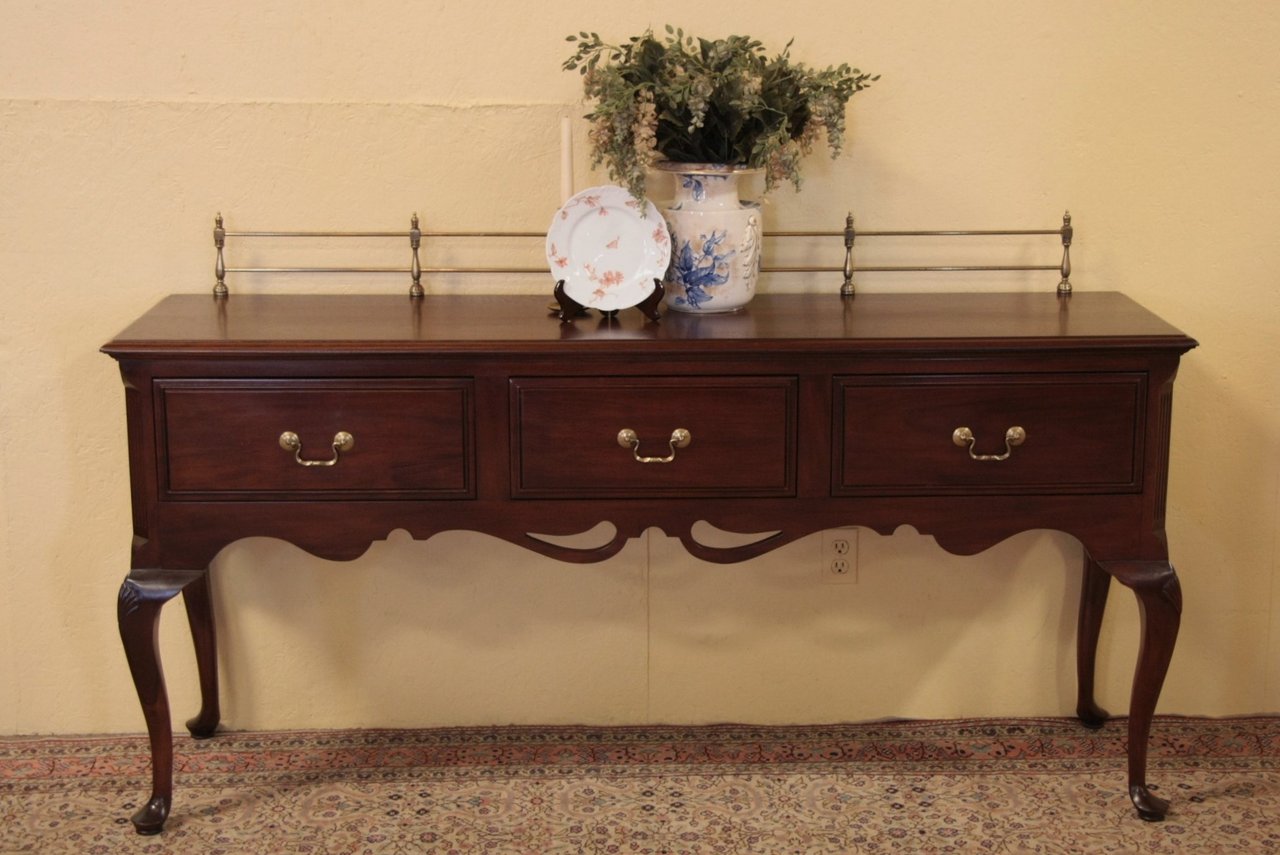 Mahogany Sideboard, Buffet or Credenza