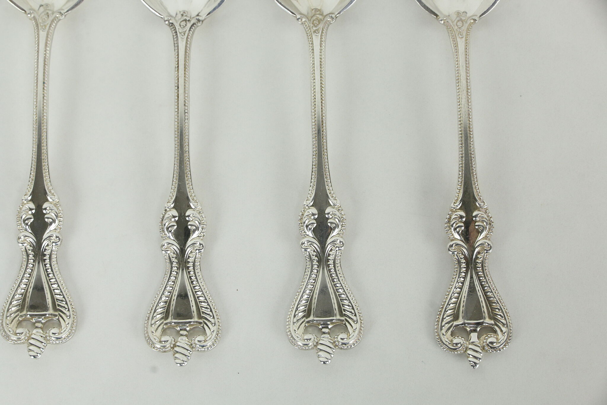 Details about   Old Colonial by Towle Sterling Silver Olive Spoon Long Fancy Pierced GW 8 3/8" 