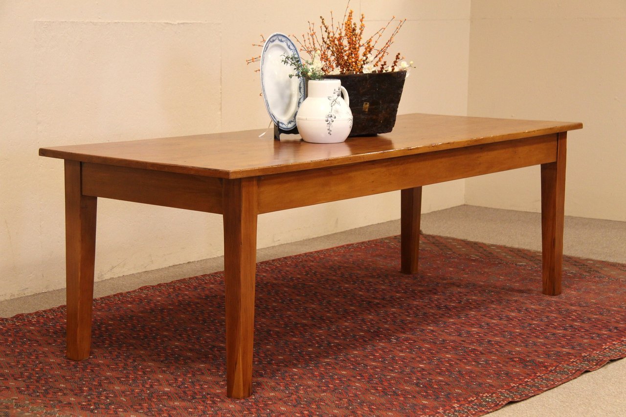 Country Pine Farmhouse Harvest Dining Table