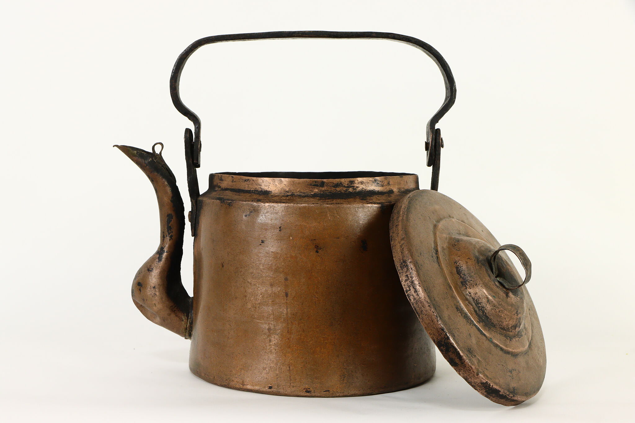 Large Antique Cast Iron Kettle Pot With Bird Spout, Swivel Lid 1800s Tea  Pot Country Decore, Hearth, Farmhouse Decore 