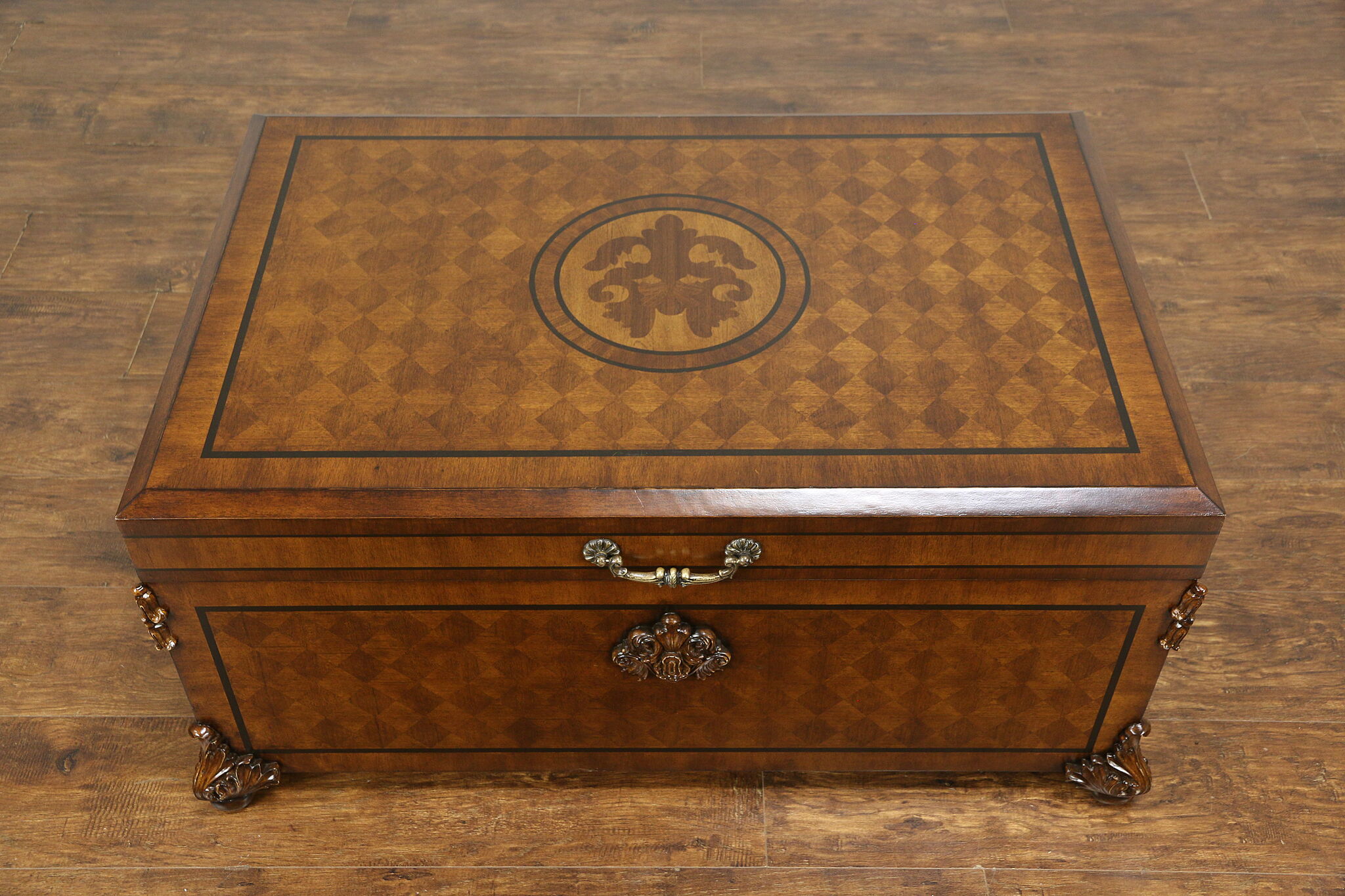 Dentro Home  Mariner 1923 Trunk Coffee Table